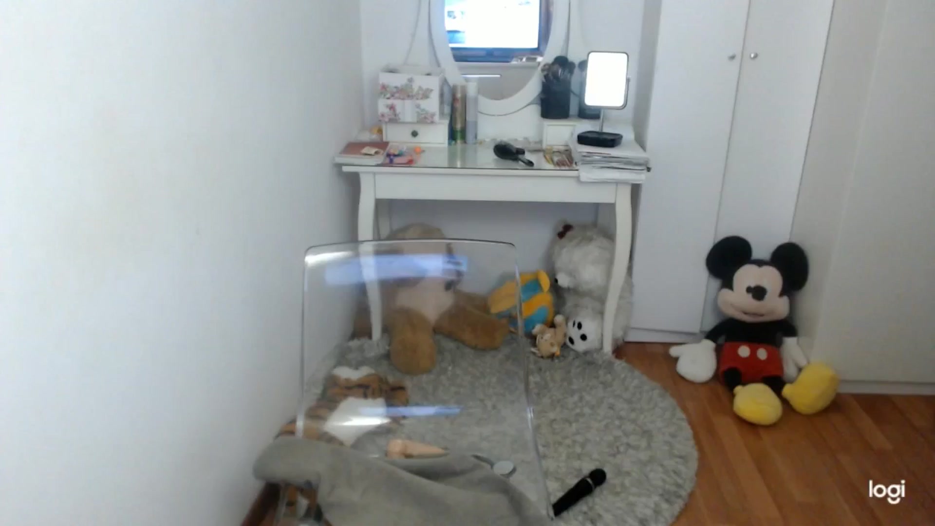 Gallery image thumbnail from AutumnJewel's myfreecams stream on, 11/19/2025, 09:34 image 11 of 20