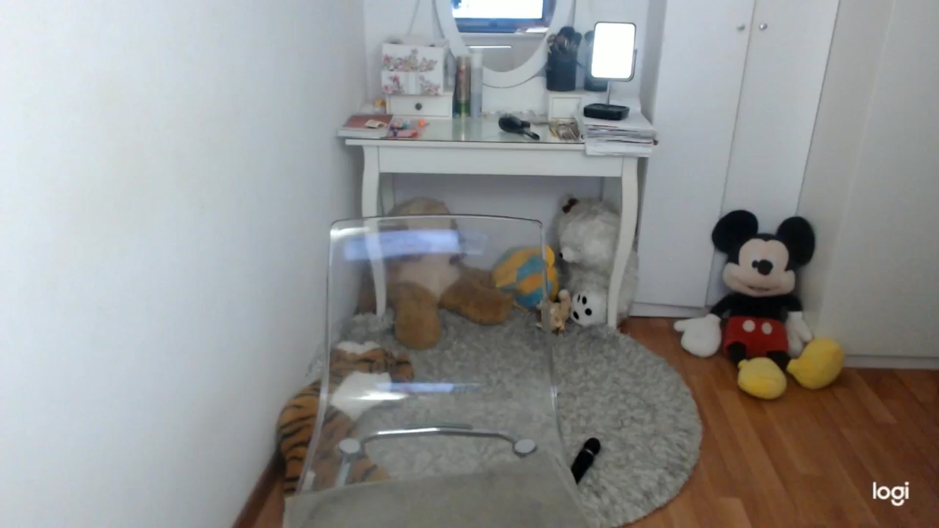 Gallery image thumbnail from AutumnJewel's myfreecams stream on, 11/19/2025, 09:34 image 7 of 20
