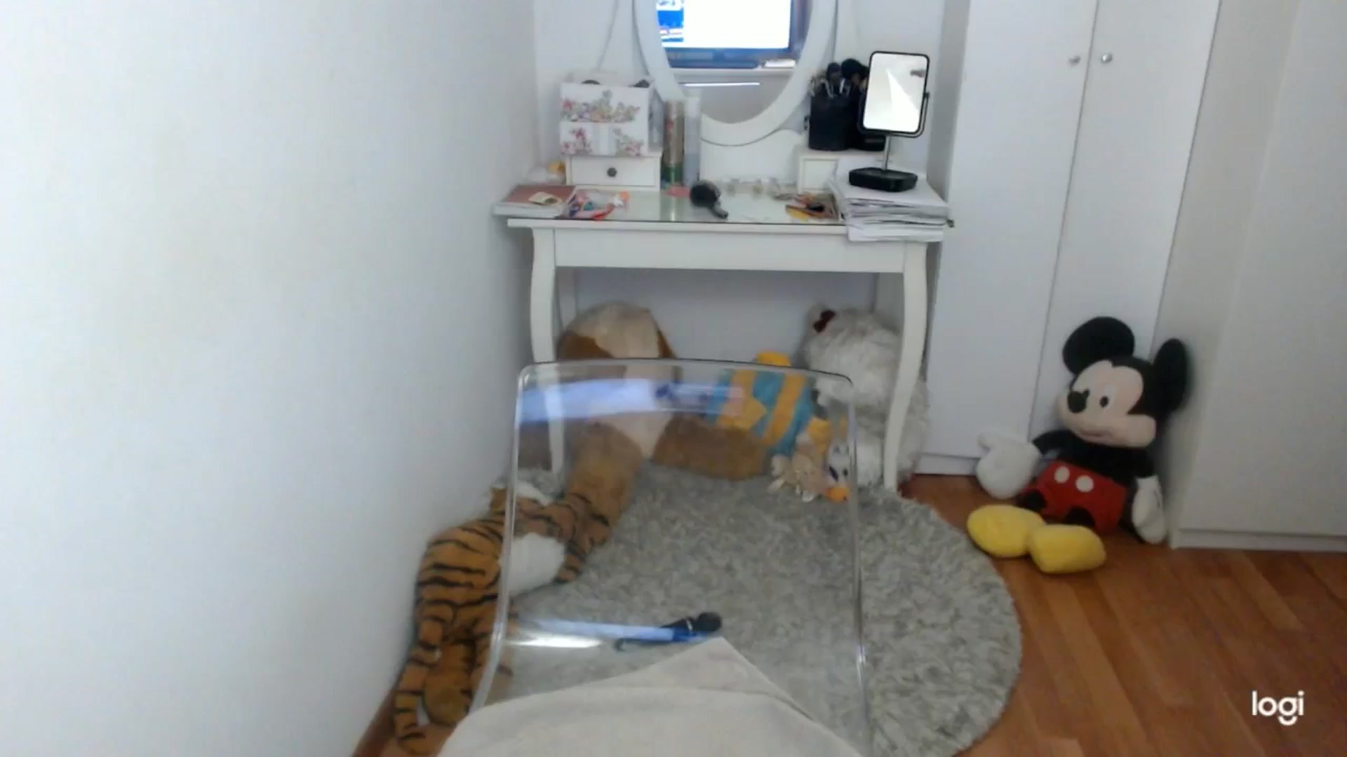 Gallery image thumbnail from AutumnJewel's myfreecams stream on, 11/22/2025, 10:09 image 17 of 20