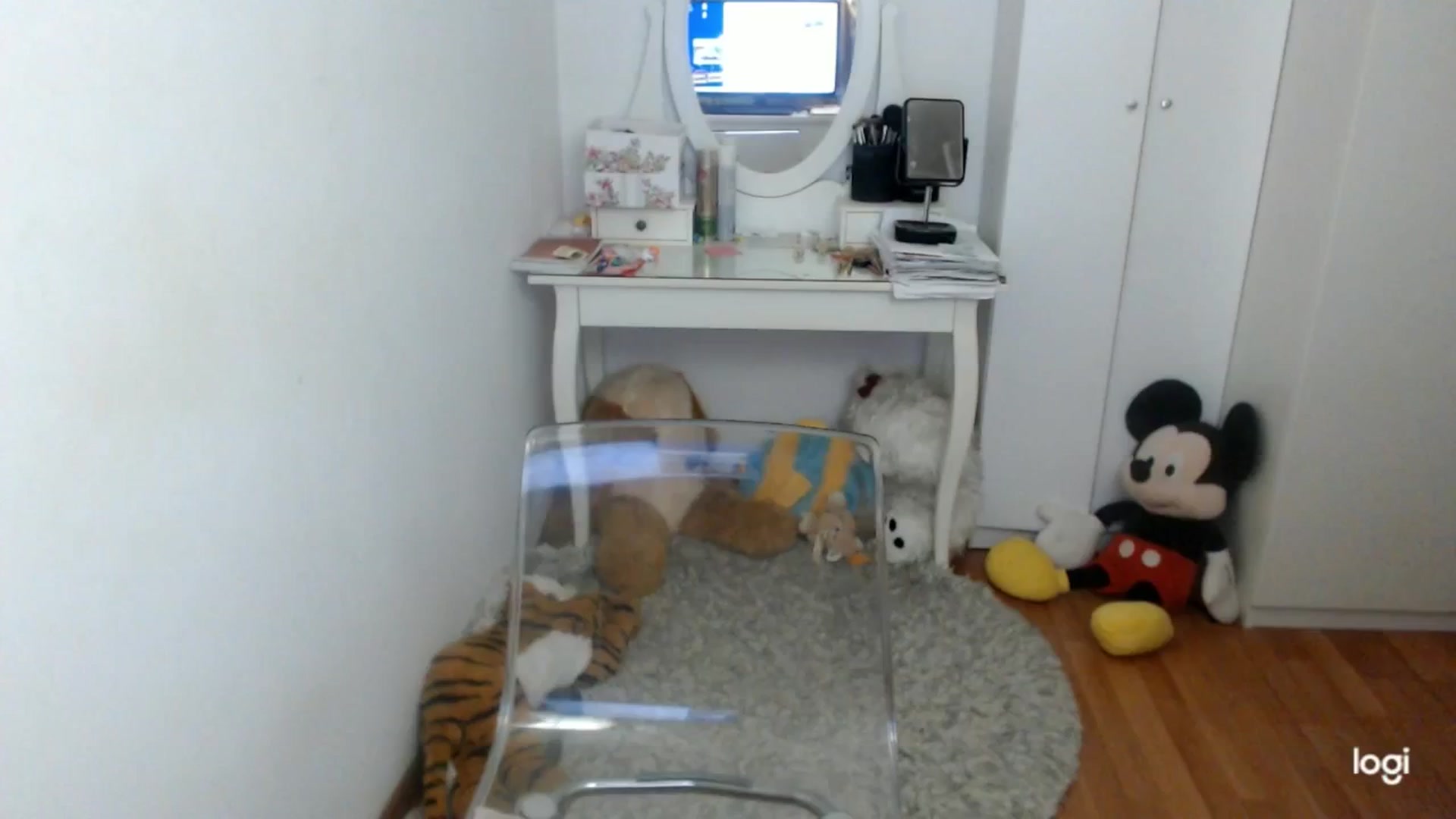 Gallery image thumbnail from AutumnJewel's myfreecams stream on, 11/23/2025, 10:03 image 8 of 20