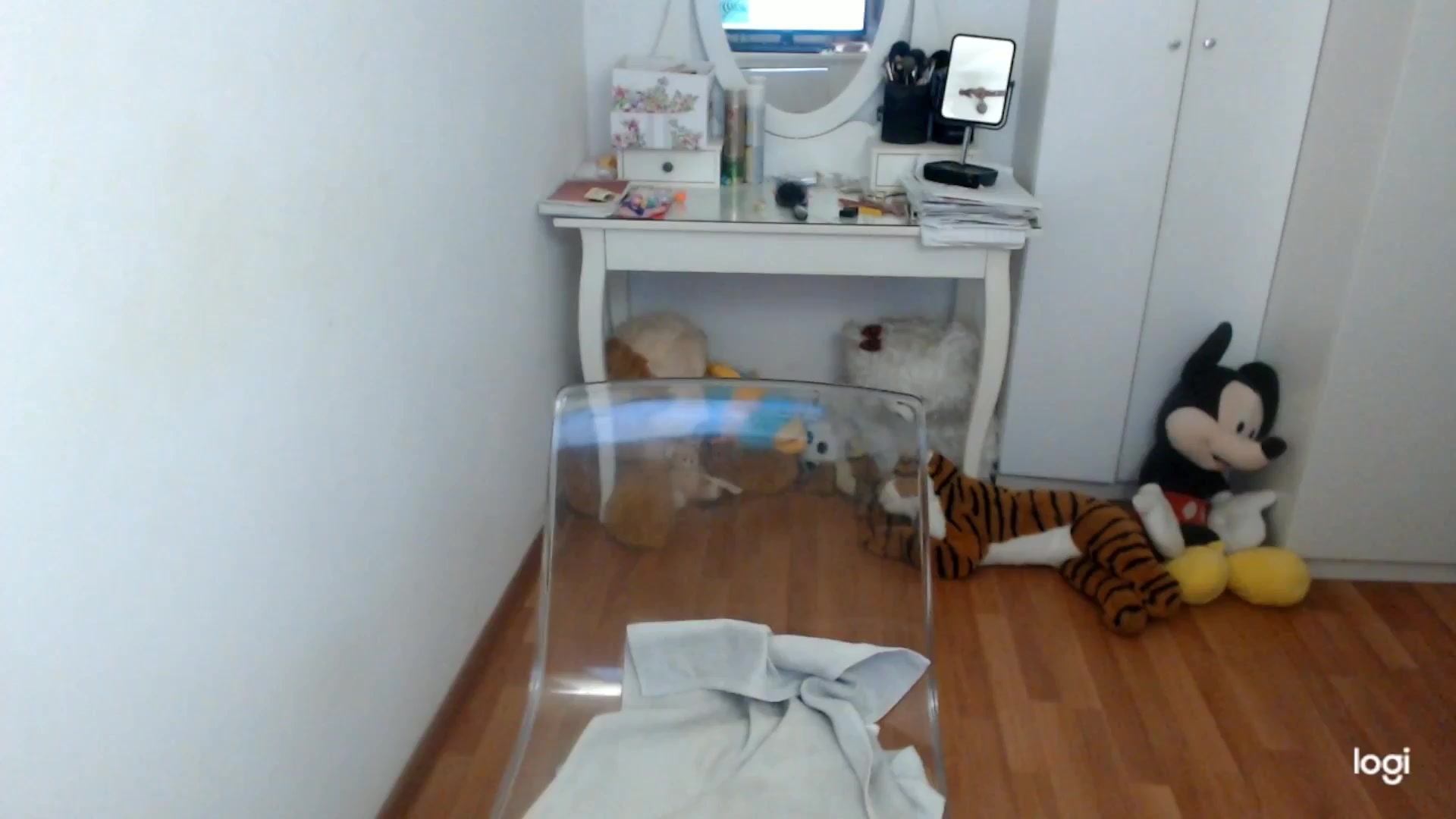 Gallery image thumbnail from AutumnJewel's myfreecams stream on, 11/30/2025, 09:39 image 19 of 20