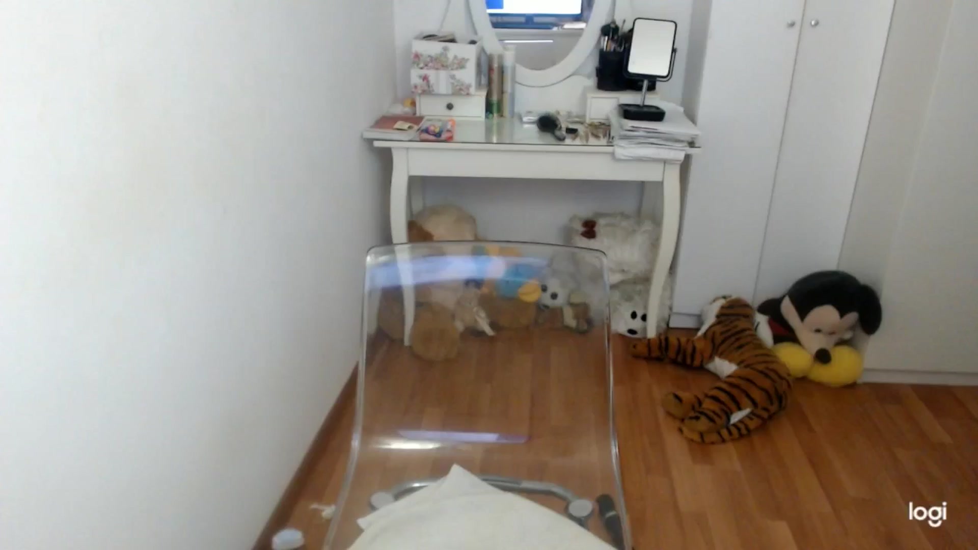 Gallery image thumbnail from AutumnJewel's myfreecams stream on, 12/03/2025, 09:01 image 6 of 20