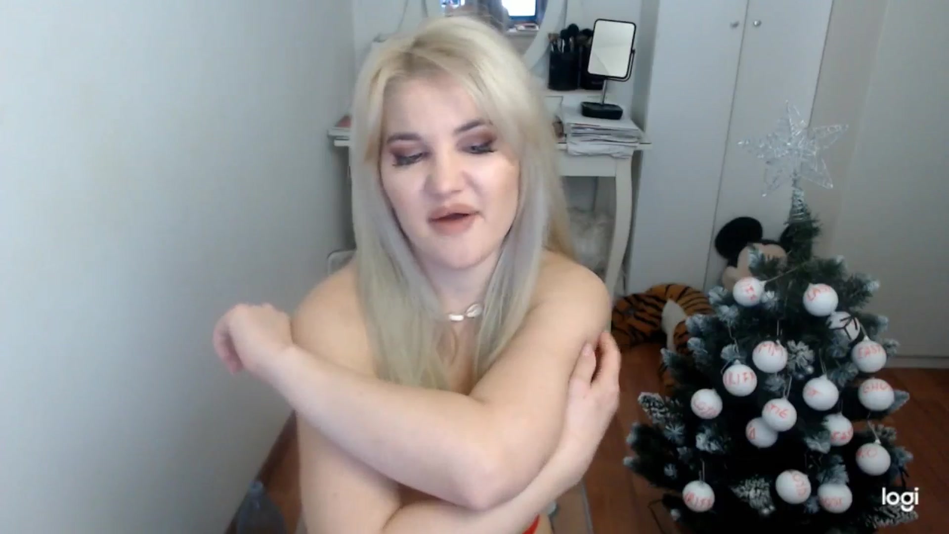 Gallery image thumbnail from AutumnJewel's myfreecams stream on, 12/09/2025, 07:56 image 20 of 20