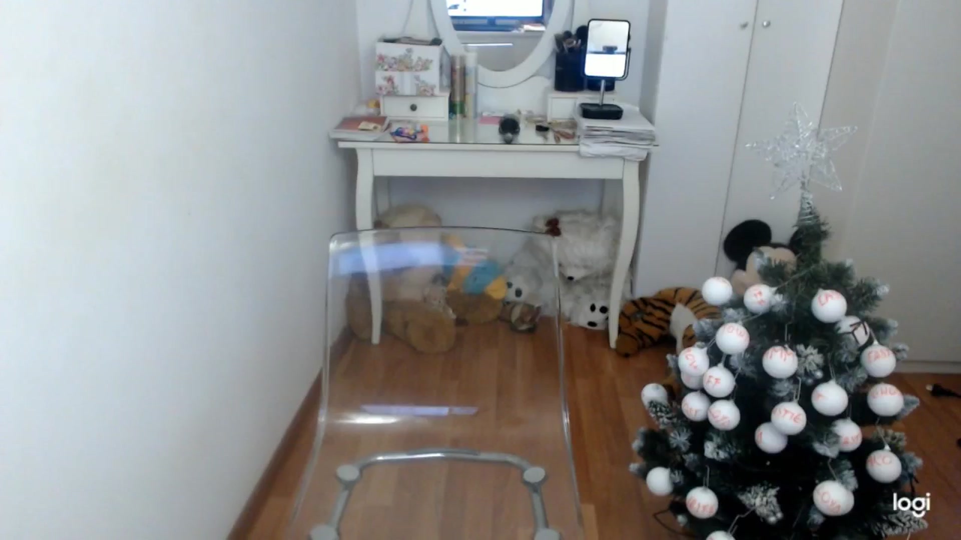 Gallery image thumbnail from AutumnJewel's myfreecams stream on, 12/10/2025, 09:28 image 10 of 20