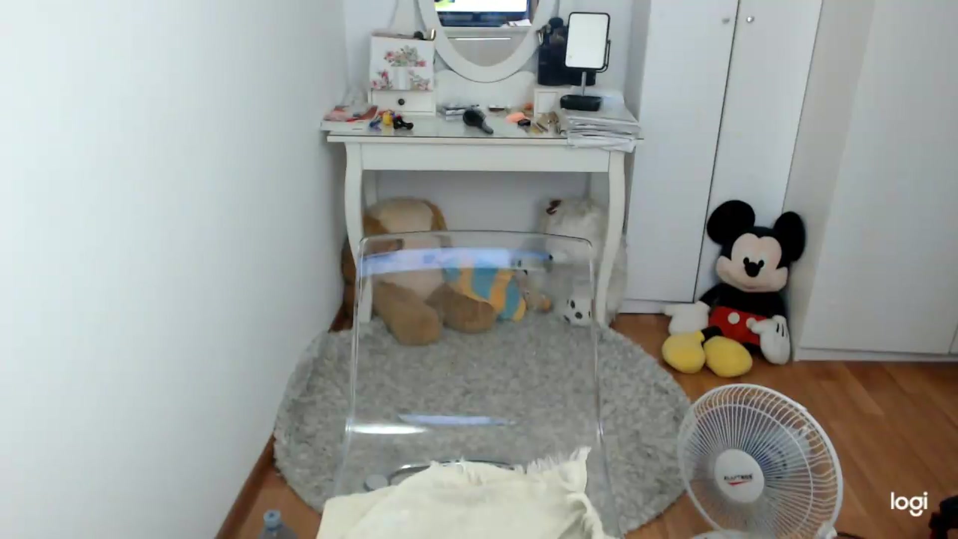 Gallery image thumbnail from AutumnJewel's myfreecams stream on, 09/11/2026, 07:57 image 18 of 20