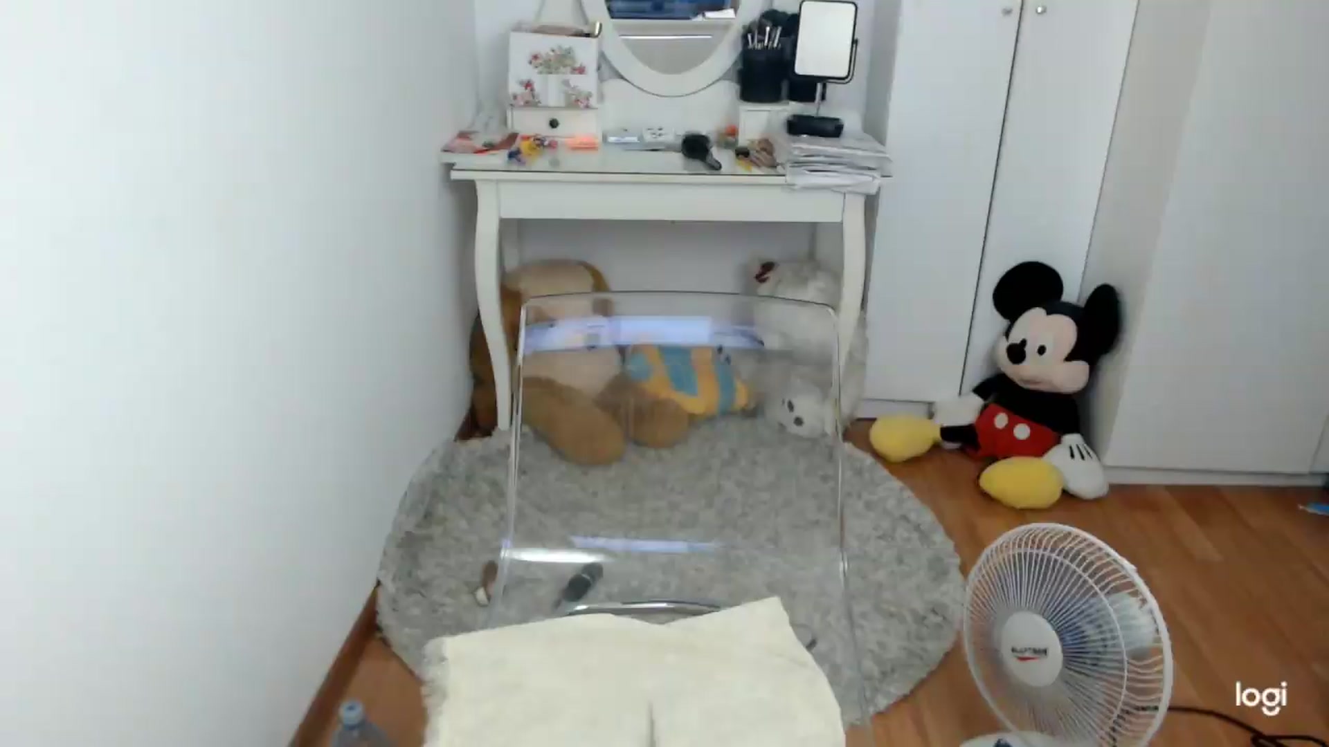 Gallery image thumbnail from AutumnJewel's myfreecams stream on, 09/14/2026, 08:26 image 5 of 20