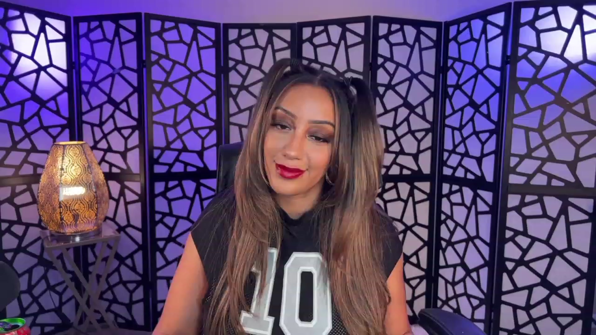 Gallery image thumbnail from Autumn_Ari's myfreecams stream on, 10/20/2023, 02:55 image 19 of 20