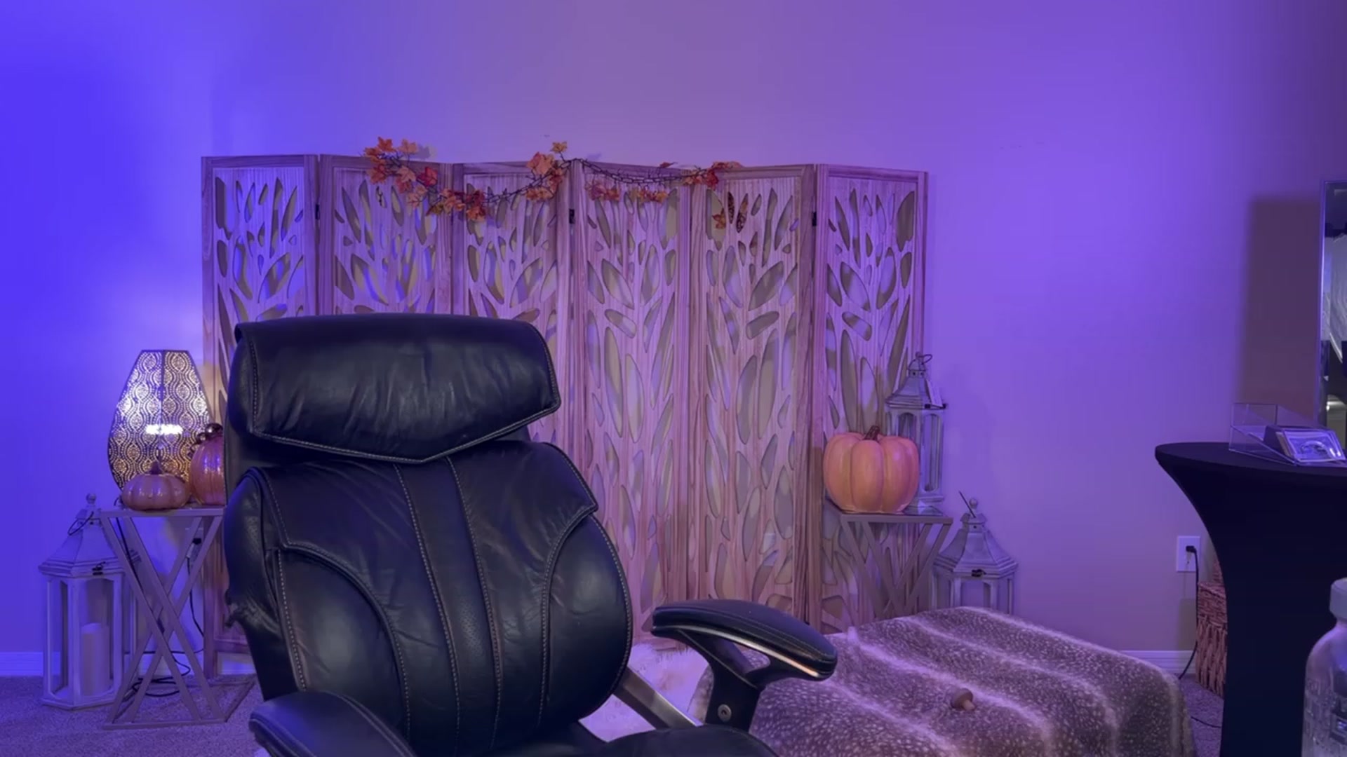 Gallery image thumbnail from Autumn_Ari's myfreecams stream on, 10/28/2023, 06:42 image 13 of 20