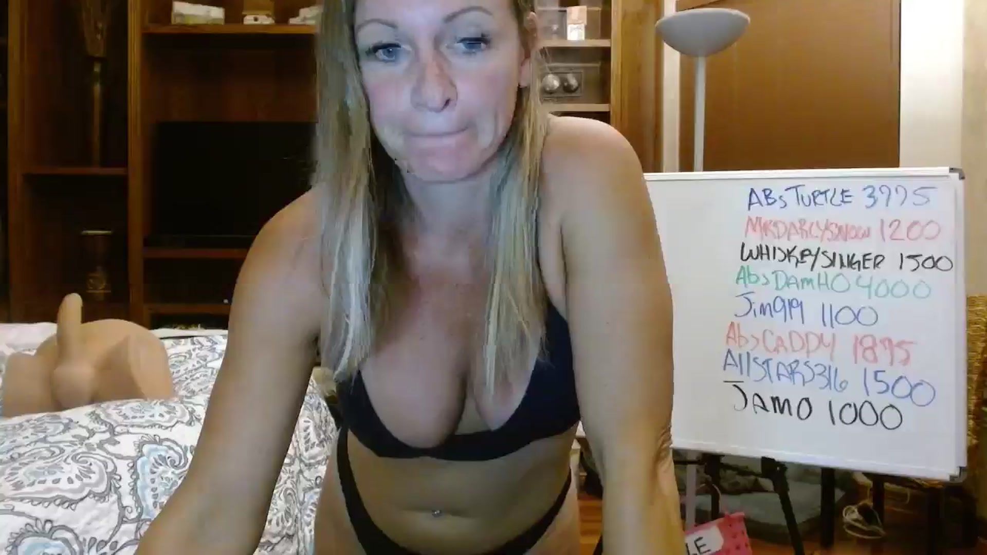 Gallery image thumbnail from Autumn_Blonde's myfreecams stream on, 06/12/2025, 12:50 image 7 of 20
