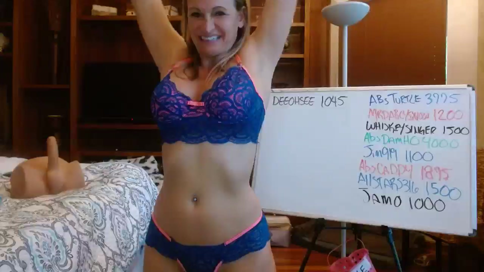 Gallery image thumbnail from Autumn_Blonde's myfreecams stream on, 06/17/2025, 12:45 image 17 of 20