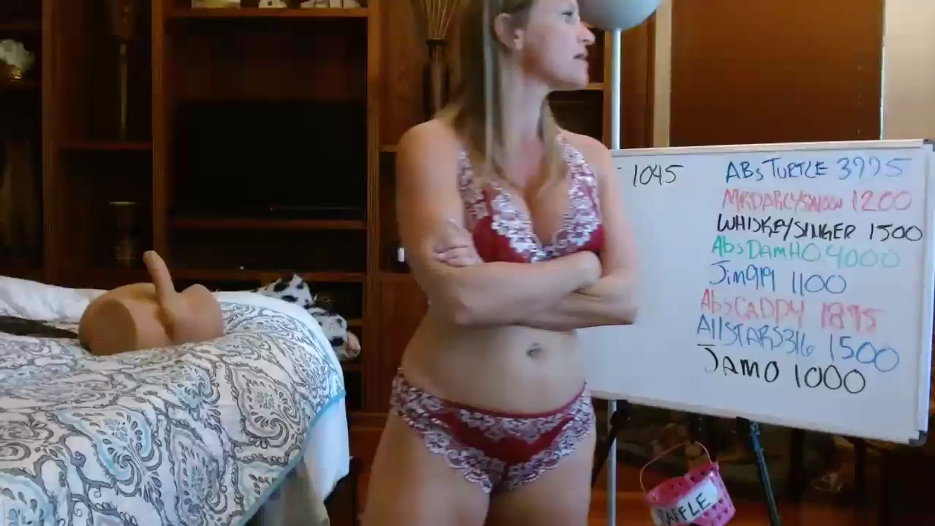 Gallery image thumbnail from Autumn_Blonde's myfreecams stream on, 06/18/2025, 14:15 image 1 of 20