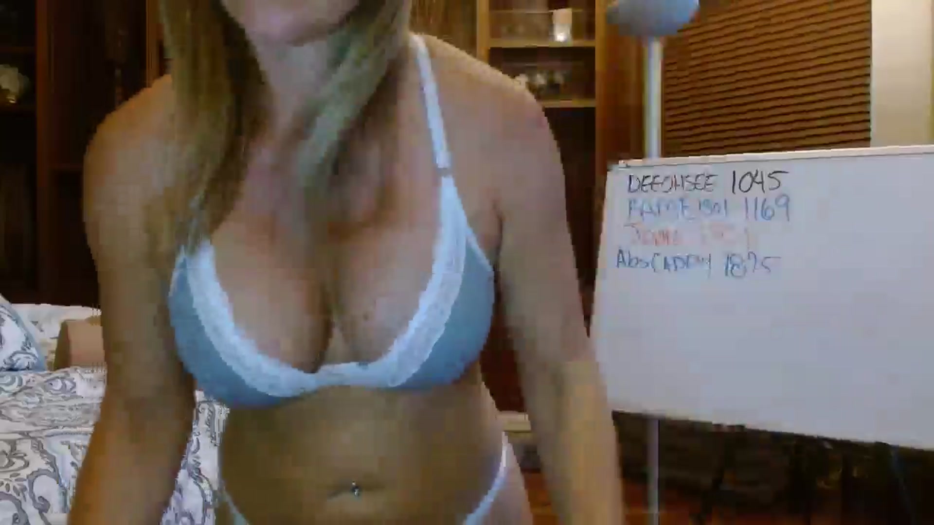 Gallery image thumbnail from Autumn_Blonde's myfreecams stream on, 06/30/2025, 12:06 image 16 of 20