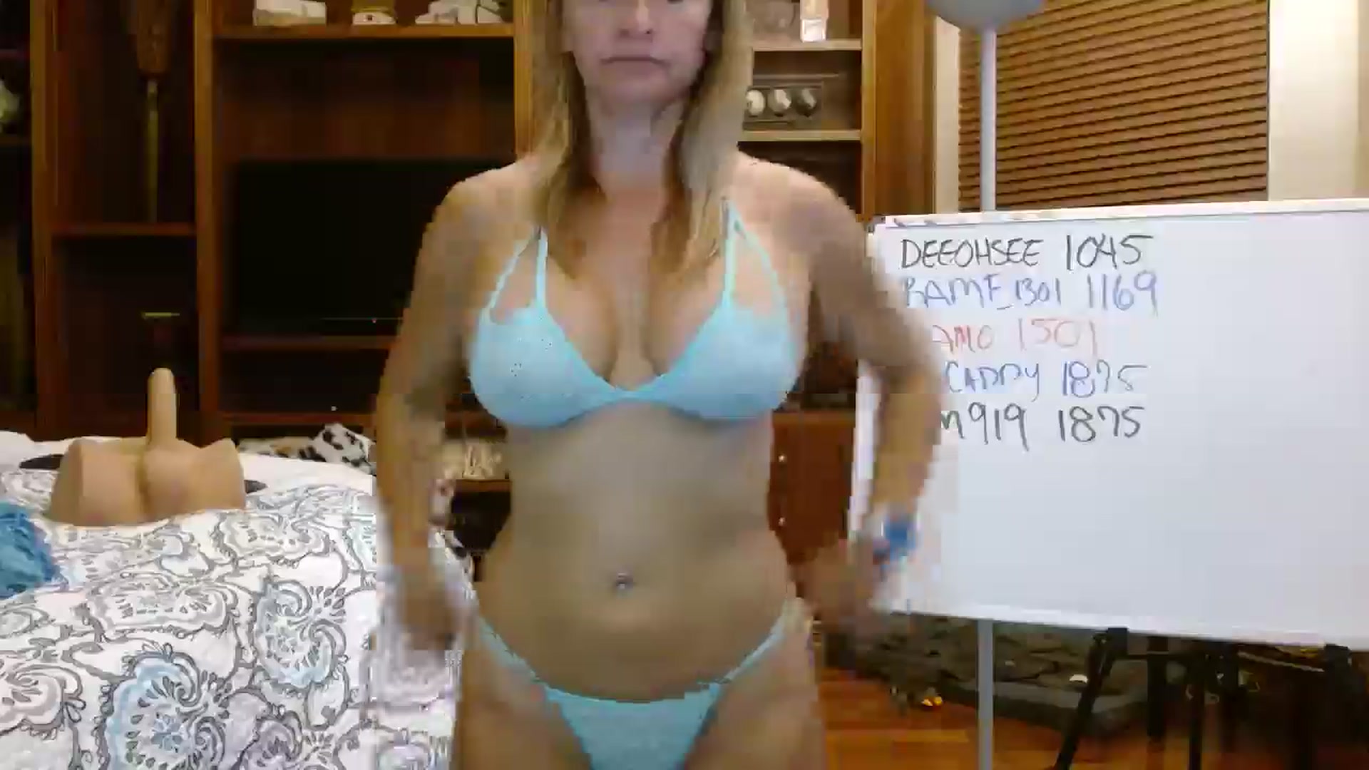 Gallery image thumbnail from Autumn_Blonde's myfreecams stream on, 07/02/2025, 11:40 image 13 of 20