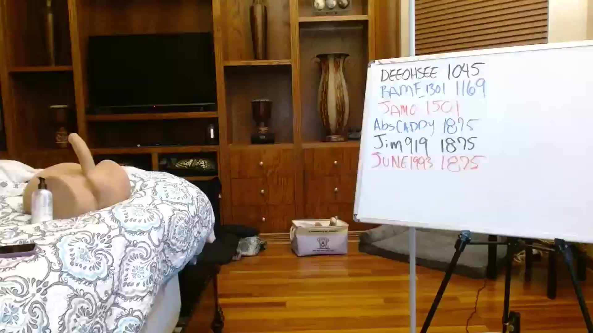 Gallery image thumbnail from Autumn_Blonde's myfreecams stream on, 07/05/2025, 12:25 image 1 of 20