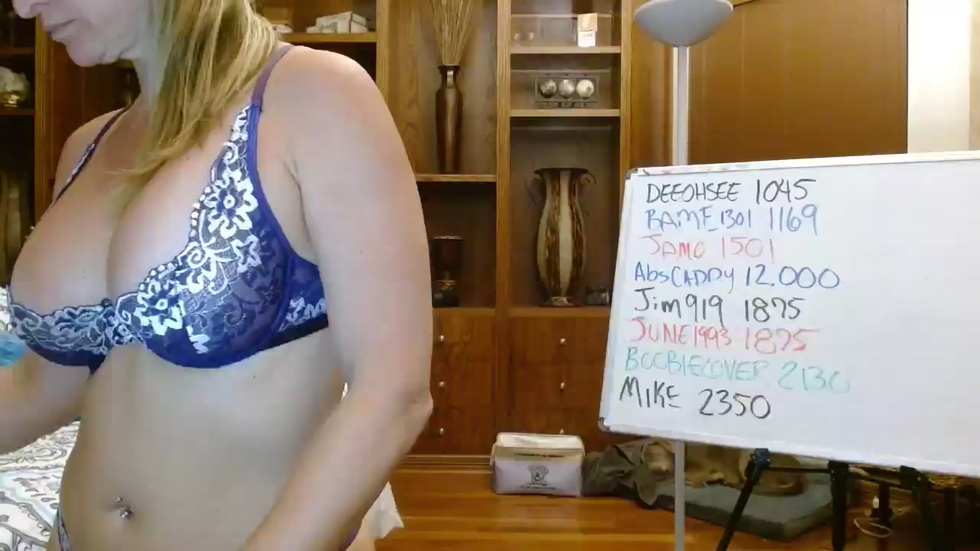 Gallery image thumbnail from Autumn_Blonde's myfreecams stream on, 07/23/2025, 11:06 image 11 of 20