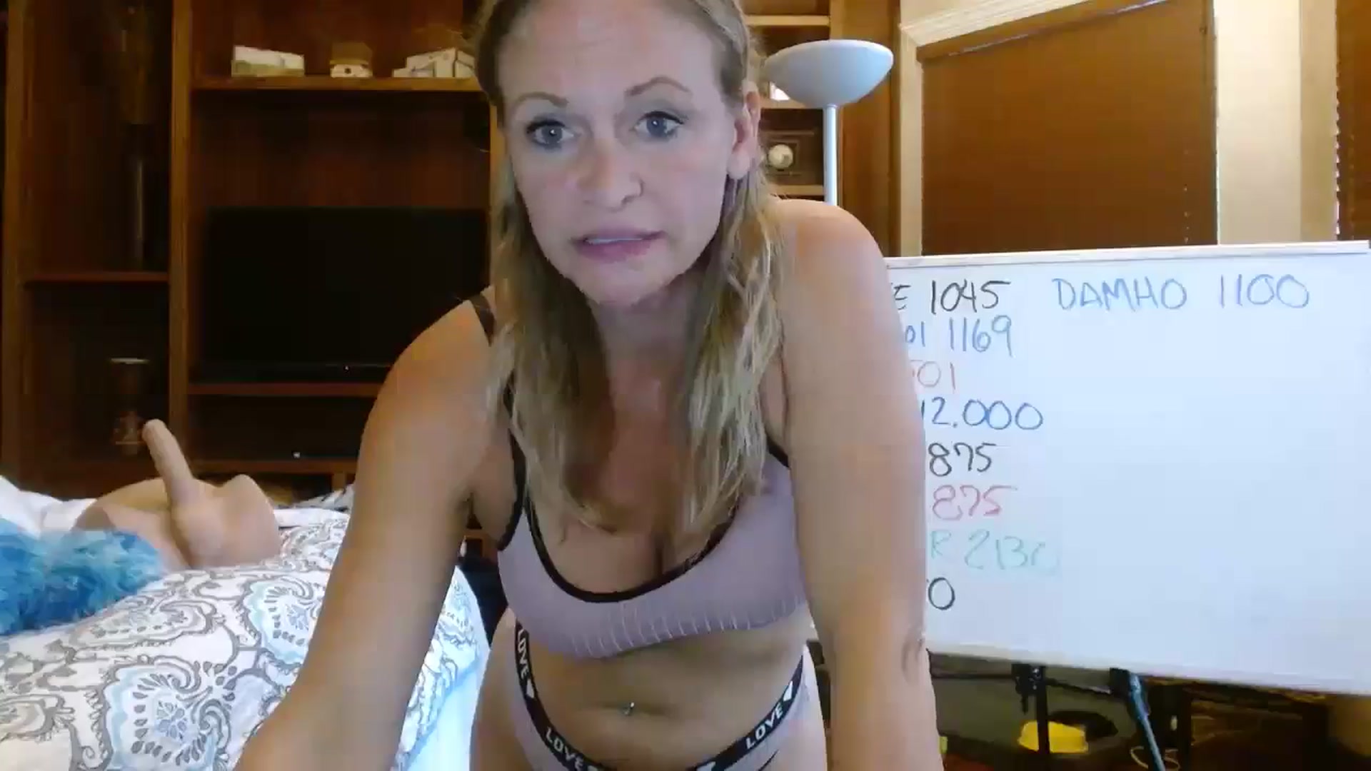 Gallery image thumbnail from Autumn_Blonde's myfreecams stream on, 07/26/2025, 14:28 image 8 of 20