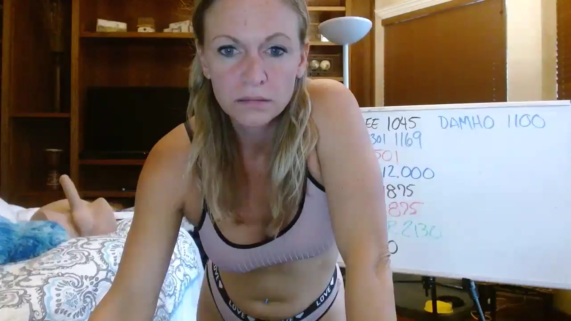 Gallery image thumbnail from Autumn_Blonde's myfreecams stream on, 07/26/2025, 14:28 image 6 of 20