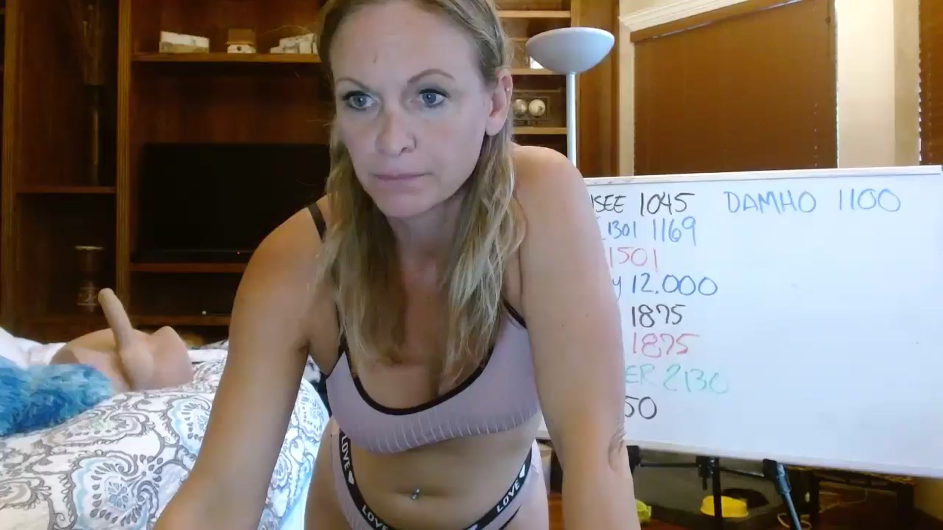 Gallery image thumbnail from Autumn_Blonde's myfreecams stream on, 07/26/2025, 14:28 image 7 of 20