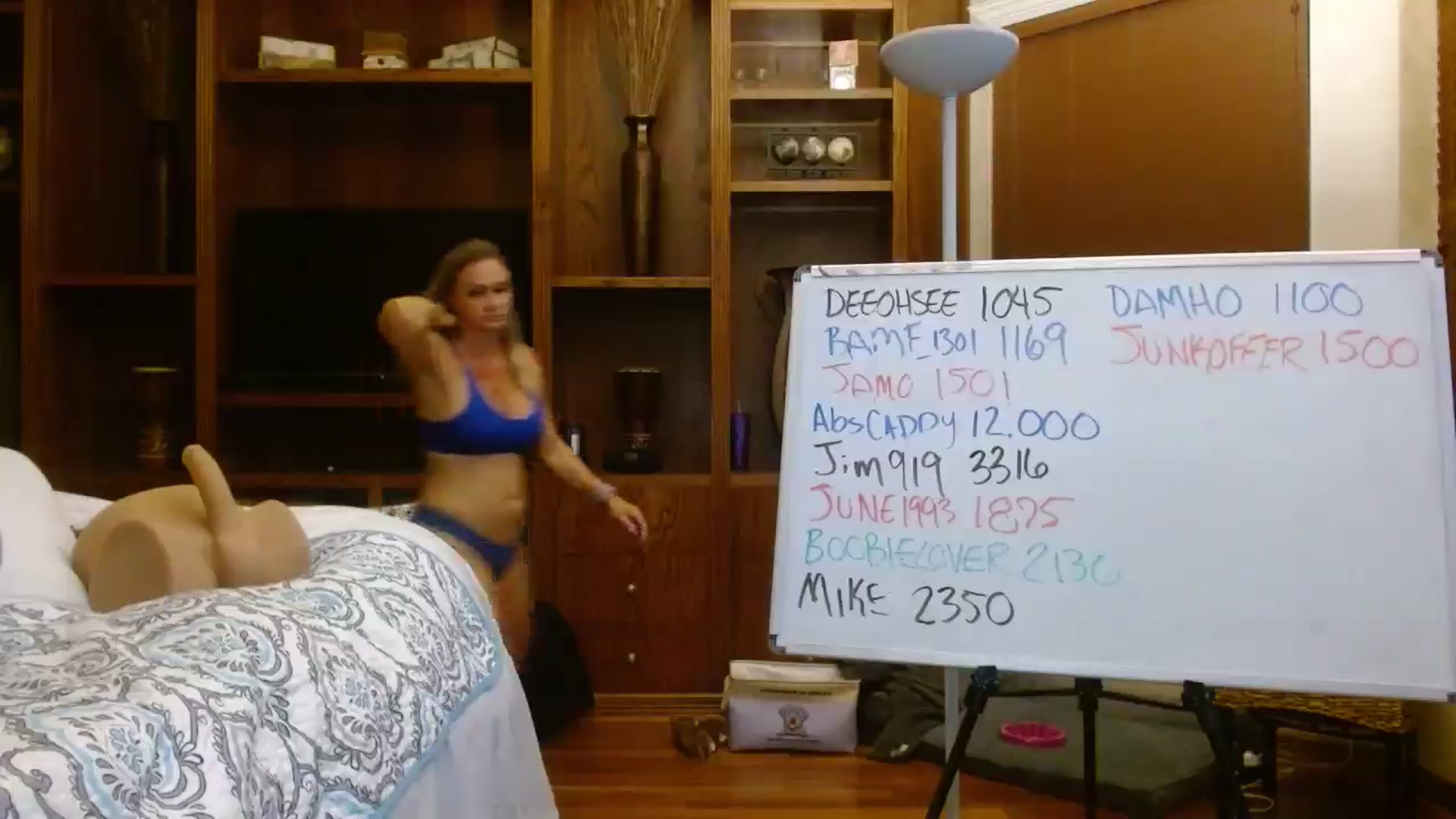 Gallery image thumbnail from Autumn_Blonde's myfreecams stream on, 08/01/2025, 12:48 image 6 of 20