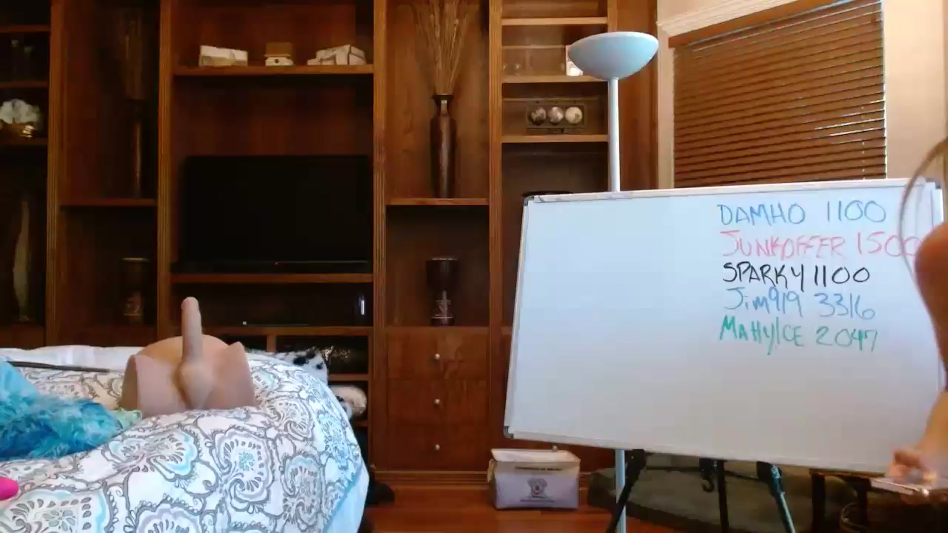 Gallery image thumbnail from Autumn_Blonde's myfreecams stream on, 08/08/2025, 14:47 image 1 of 20
