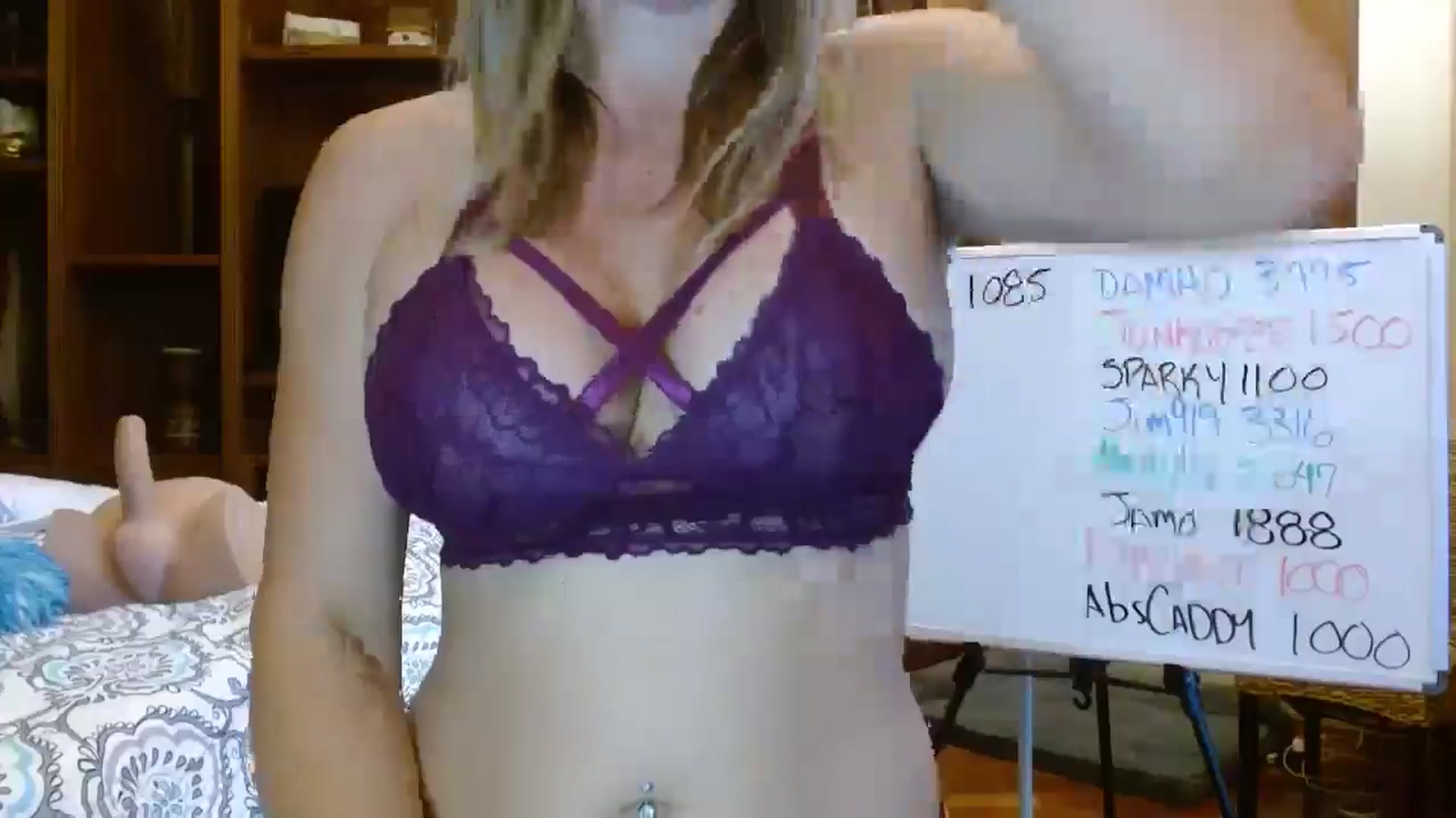 Gallery image thumbnail from Autumn_Blonde's myfreecams stream on, 08/16/2025, 12:29 image 6 of 20