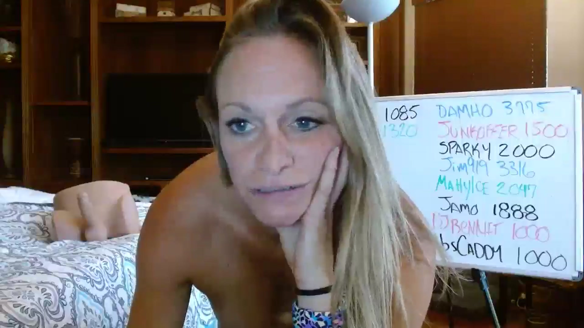 Gallery image thumbnail from Autumn_Blonde's myfreecams stream on, 08/19/2025, 15:01 image 11 of 20