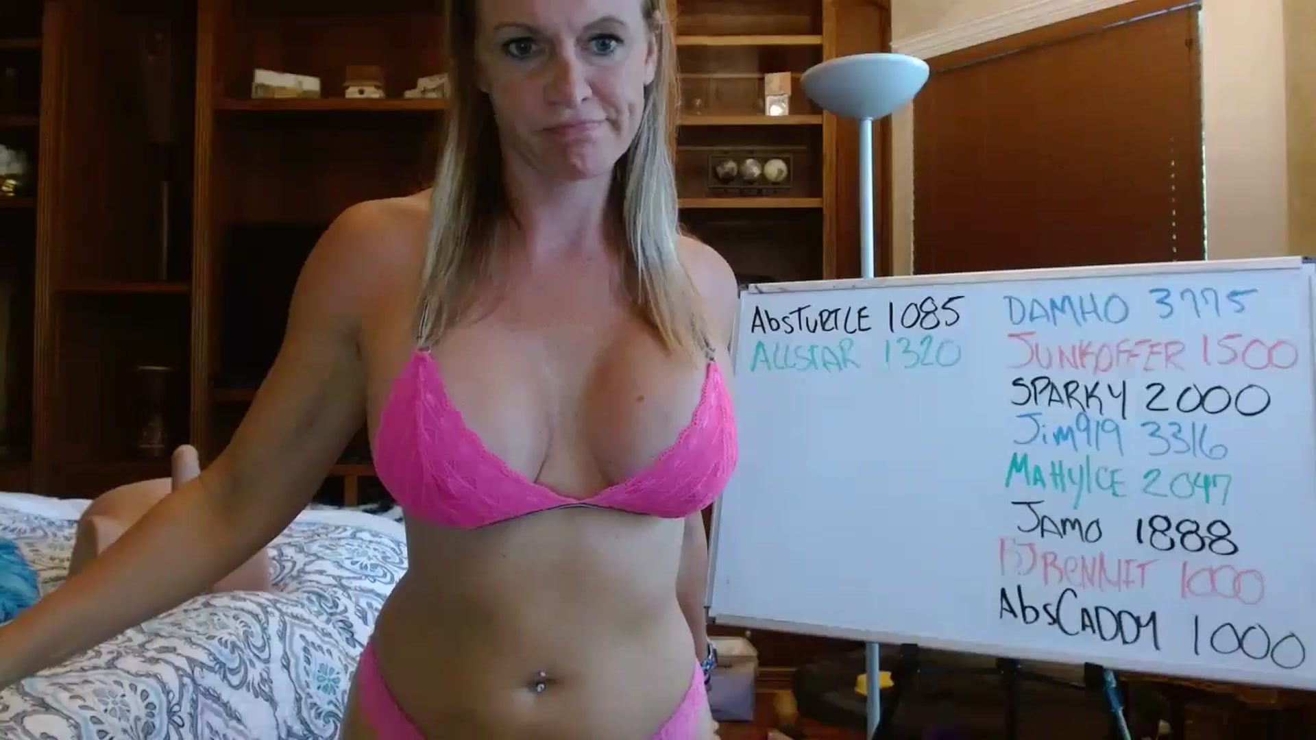 Gallery image thumbnail from Autumn_Blonde's myfreecams stream on, 08/20/2025, 14:40 image 19 of 20