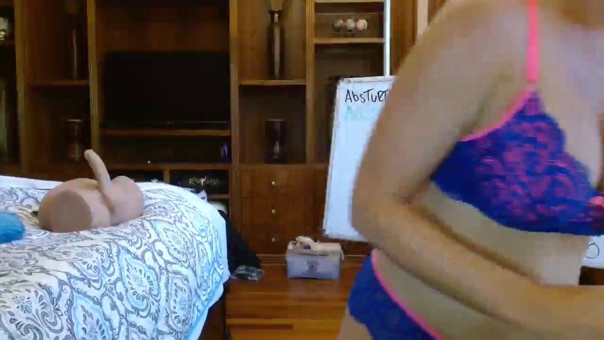 Gallery image thumbnail from Autumn_Blonde's myfreecams stream on, 08/21/2025, 14:25 image 13 of 20