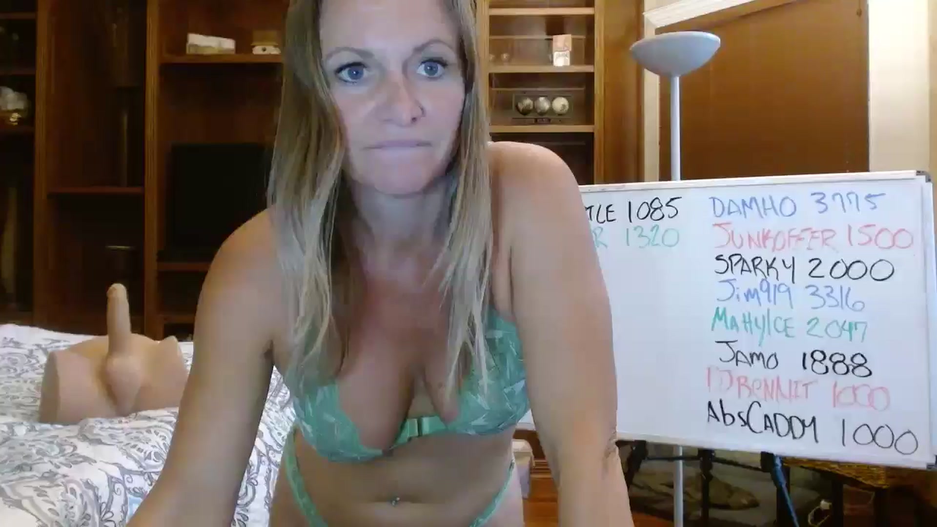 Gallery image thumbnail from Autumn_Blonde's myfreecams stream on, 08/22/2025, 13:26 image 12 of 20