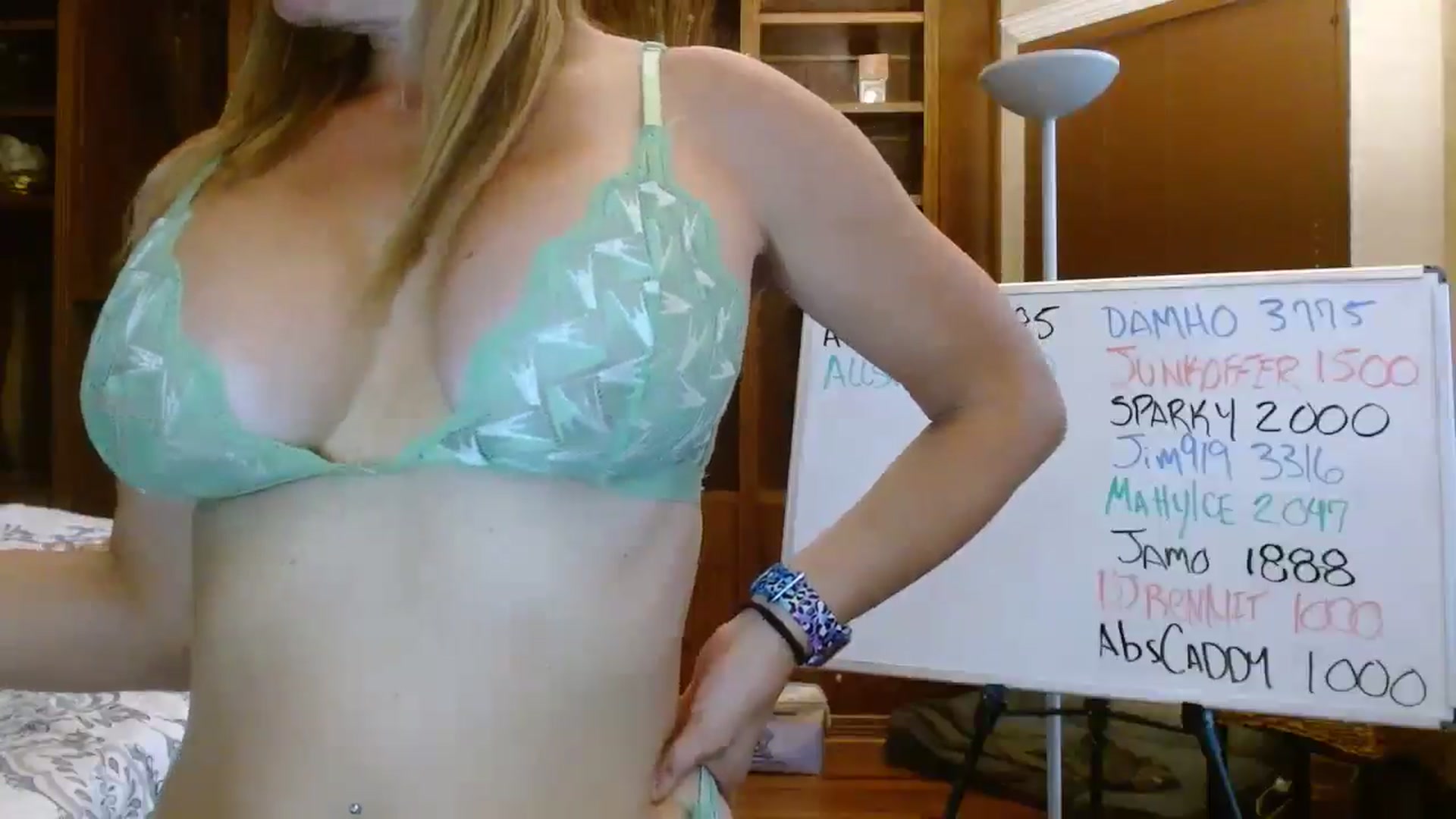 Gallery image thumbnail from Autumn_Blonde's myfreecams stream on, 08/22/2025, 13:26 image 14 of 20