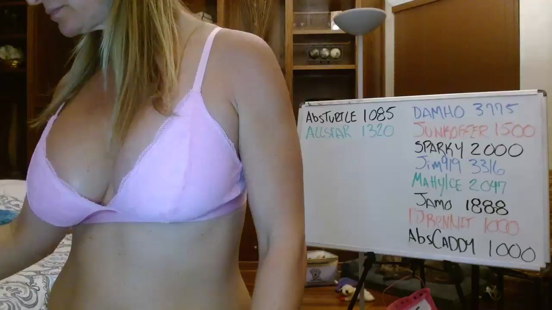 Gallery image thumbnail from Autumn_Blonde's myfreecams stream on, 08/26/2025, 12:02 image 14 of 20