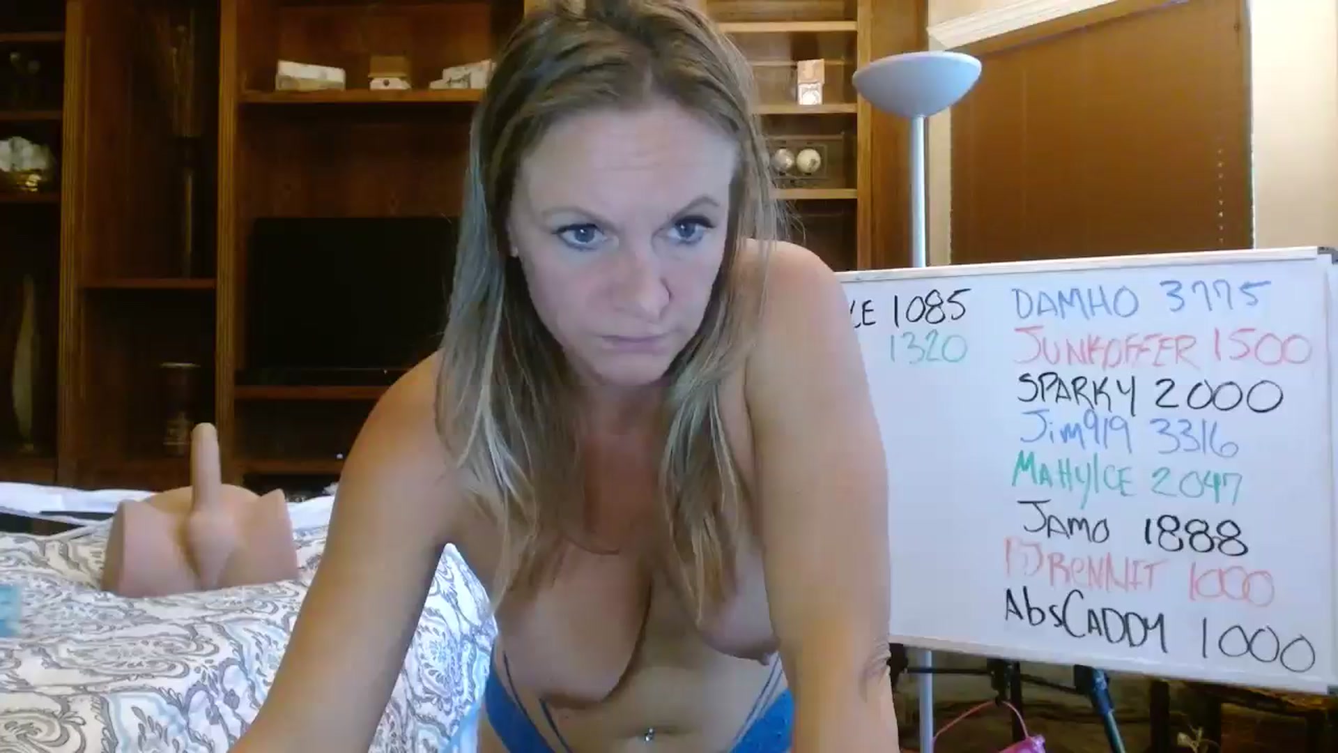 Gallery image thumbnail from Autumn_Blonde's myfreecams stream on, 08/29/2025, 14:14 image 5 of 20