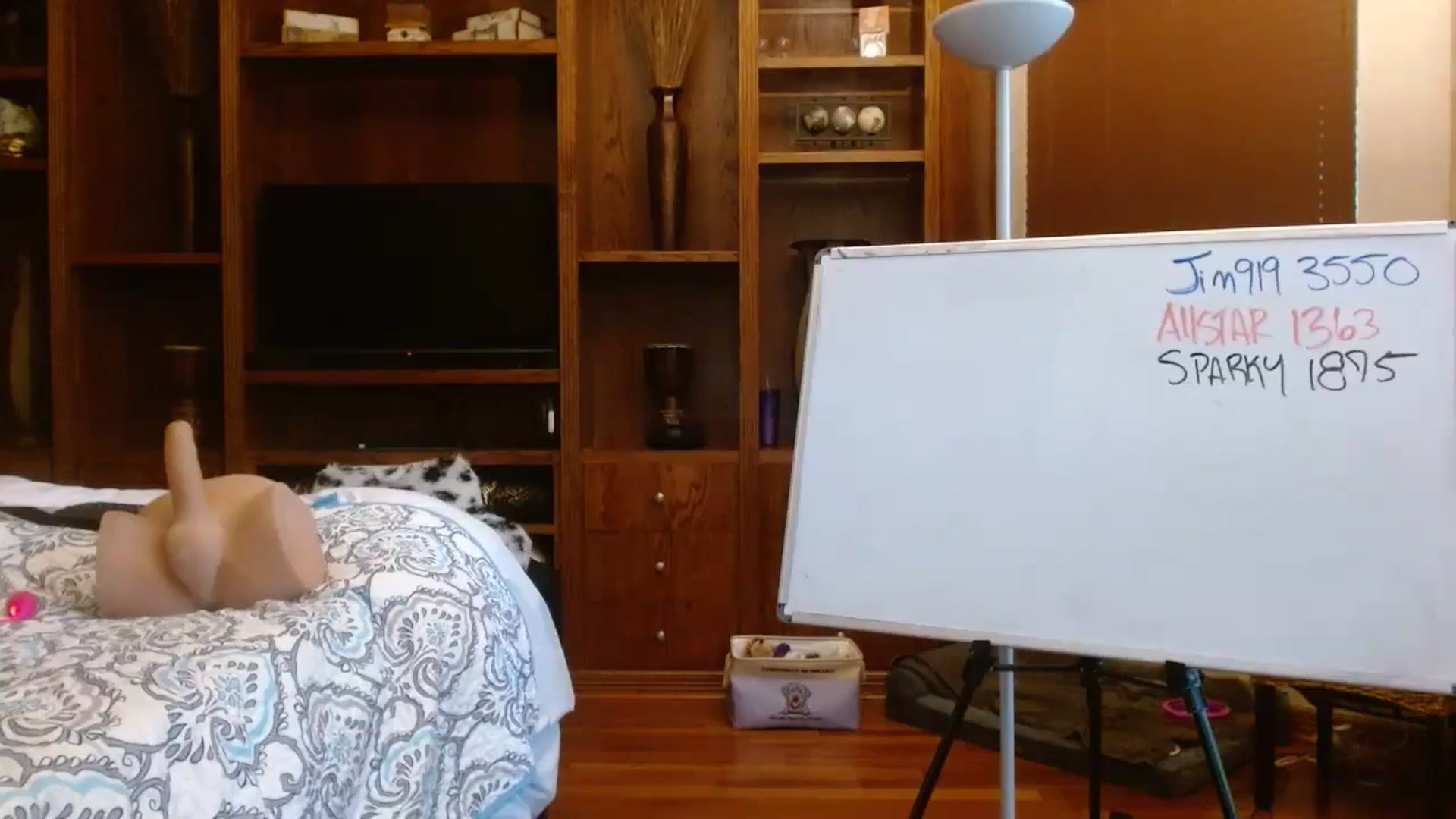 Gallery image thumbnail from Autumn_Blonde's myfreecams stream on, 09/01/2025, 13:17 image 13 of 20