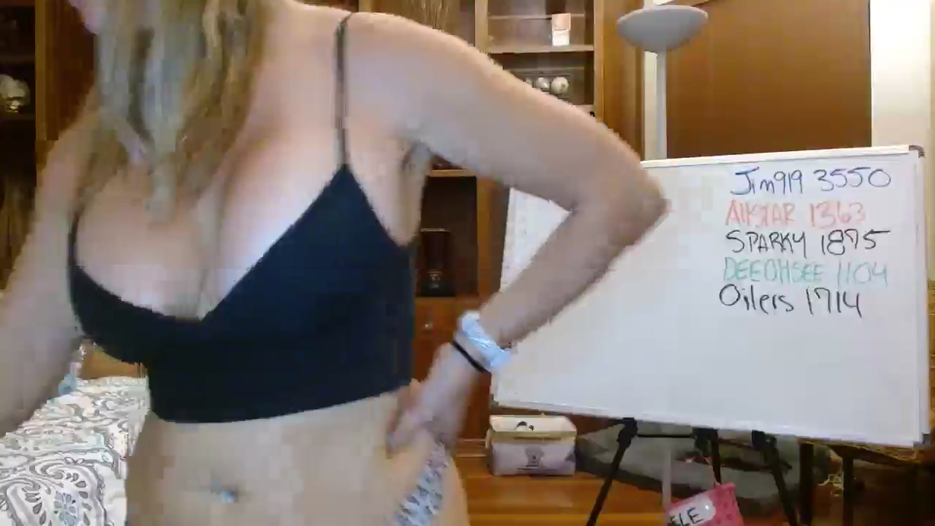 Gallery image thumbnail from Autumn_Blonde's myfreecams stream on, 09/10/2025, 11:40 image 10 of 20