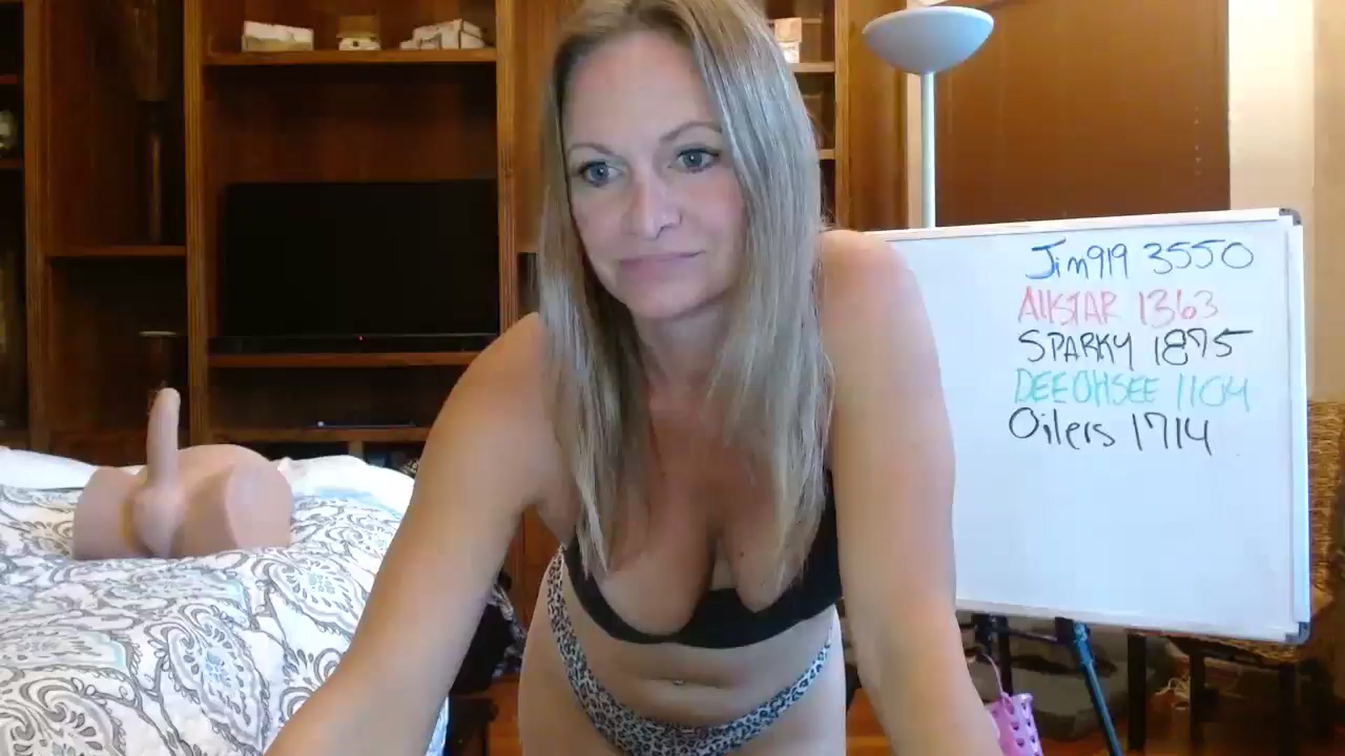 Gallery image thumbnail from Autumn_Blonde's myfreecams stream on, 09/10/2025, 13:18 image 4 of 20