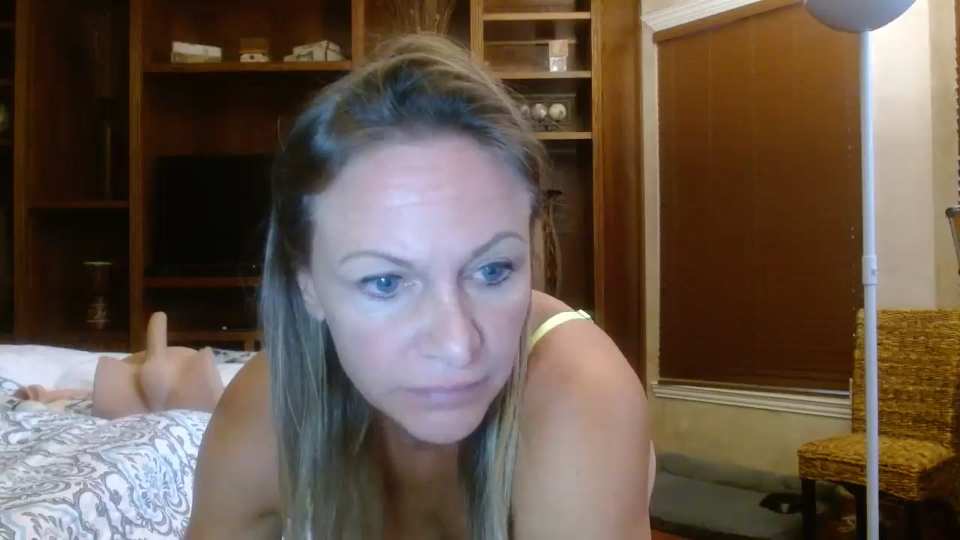 Gallery image thumbnail from Autumn_Blonde's myfreecams stream on, 09/14/2025, 13:07 image 9 of 20