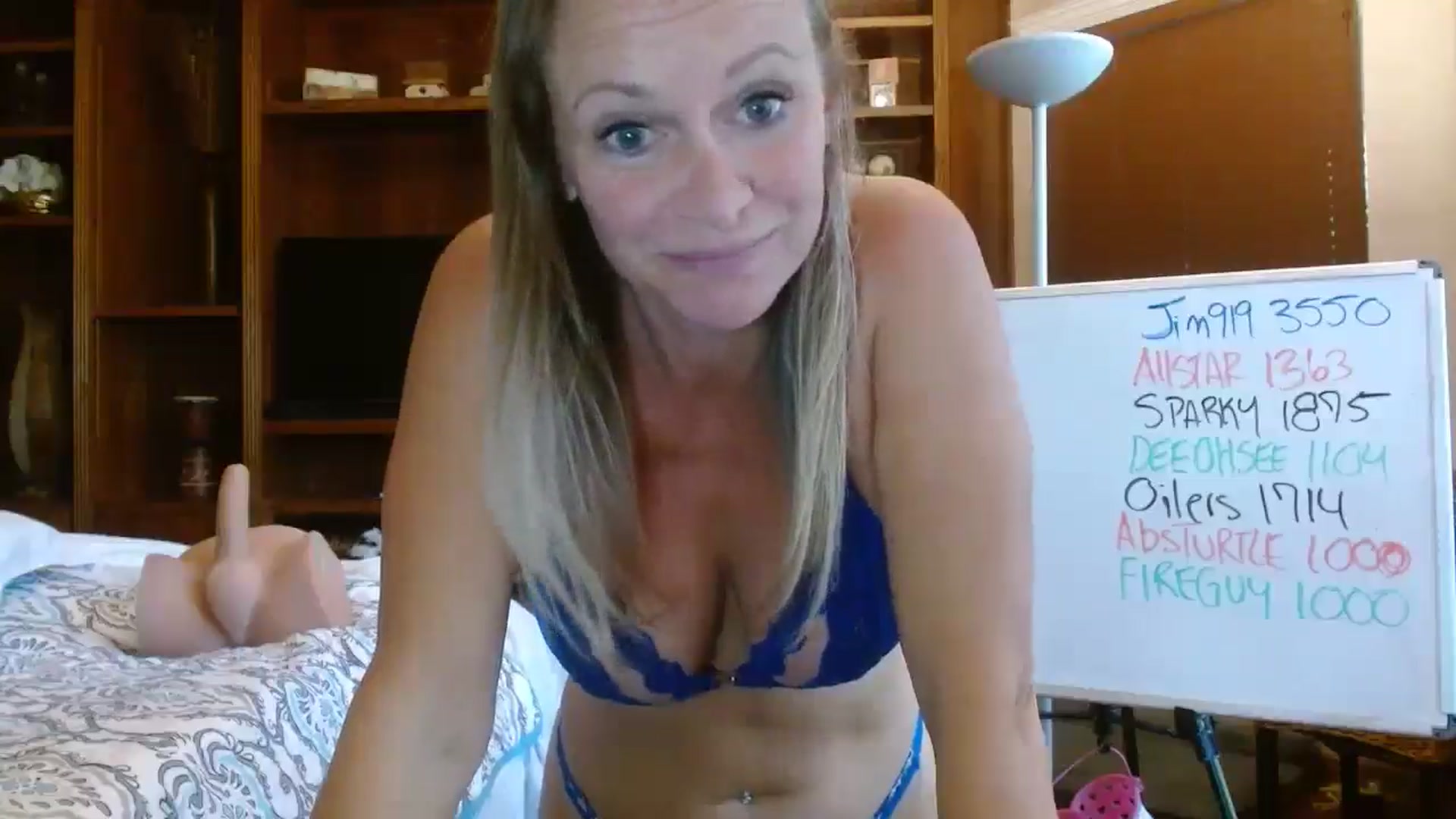 Gallery image thumbnail from Autumn_Blonde's myfreecams stream on, 09/16/2025, 14:50 image 13 of 20