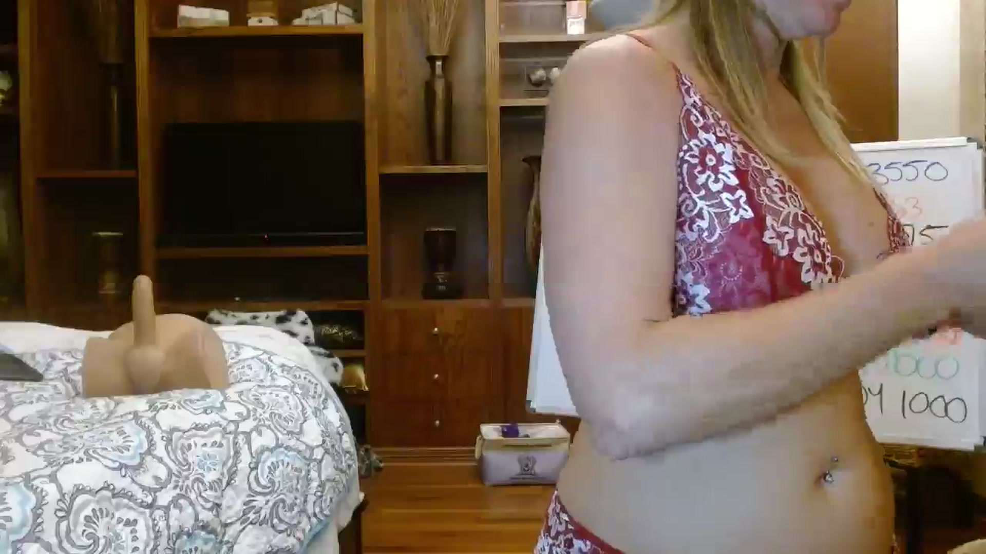 Gallery image thumbnail from Autumn_Blonde's myfreecams stream on, 09/29/2025, 12:11 image 11 of 20