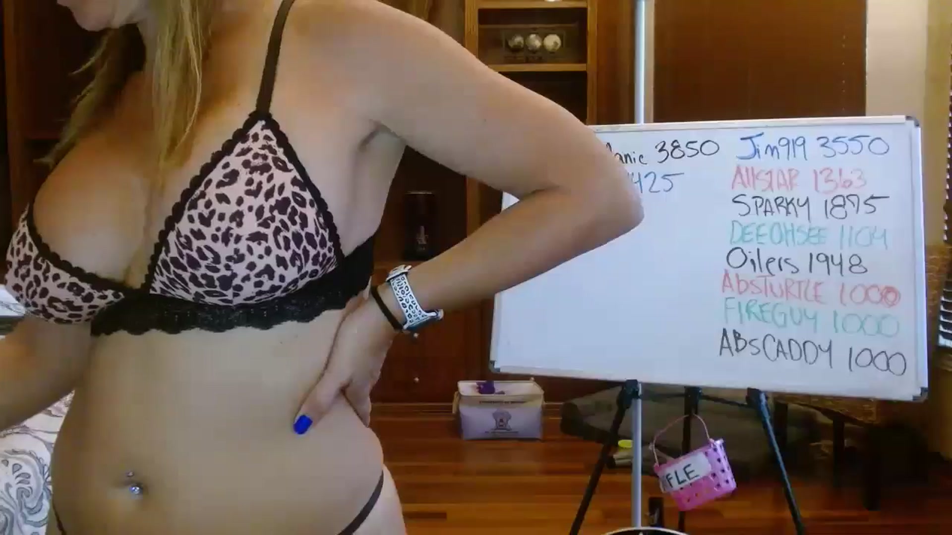 Gallery image thumbnail from Autumn_Blonde's myfreecams stream on, 09/30/2025, 14:49 image 13 of 20