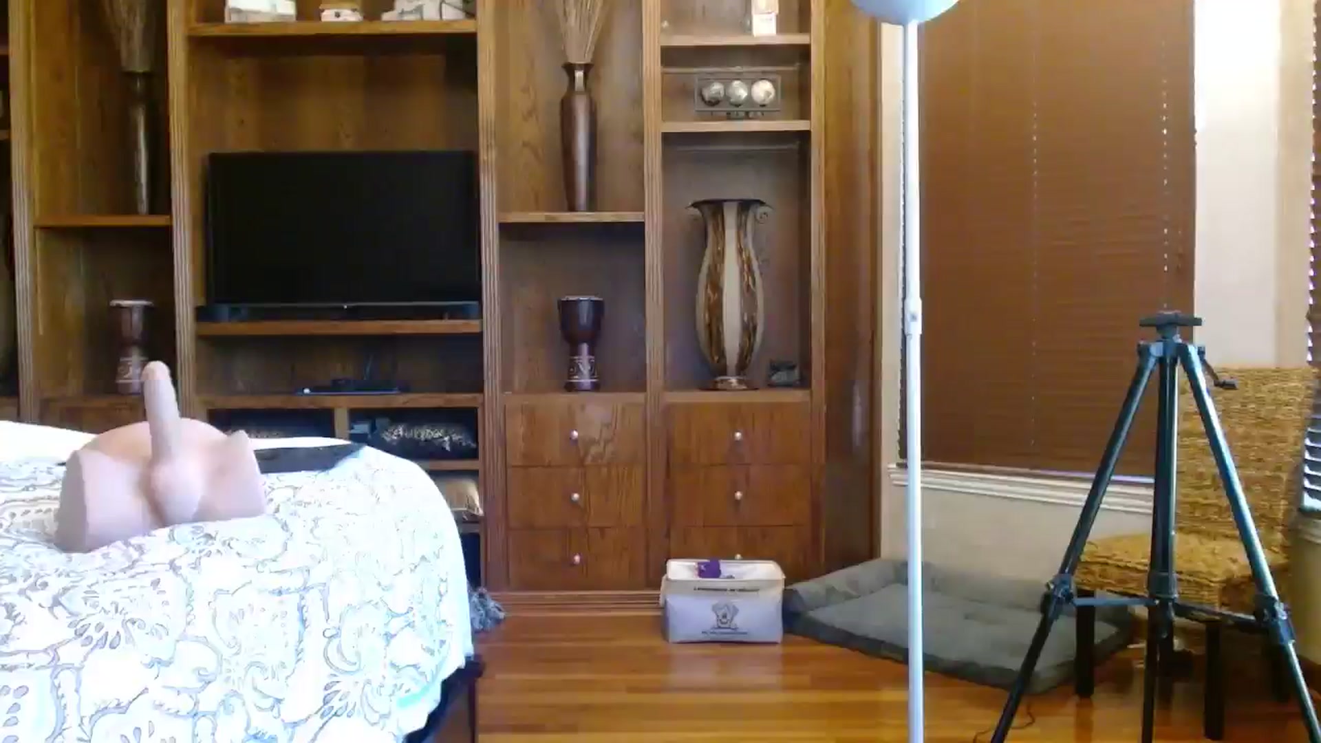 Gallery image thumbnail from Autumn_Blonde's myfreecams stream on, 10/03/2025, 14:58 image 9 of 20
