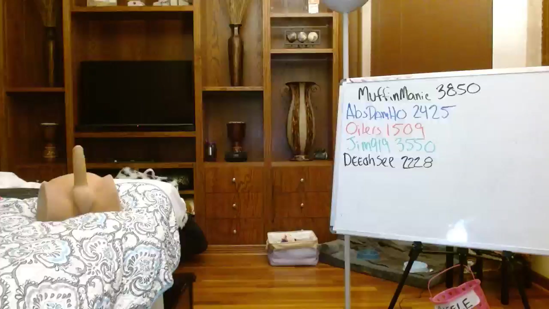 Gallery image thumbnail from Autumn_Blonde's myfreecams stream on, 10/04/2025, 12:23 image 1 of 20