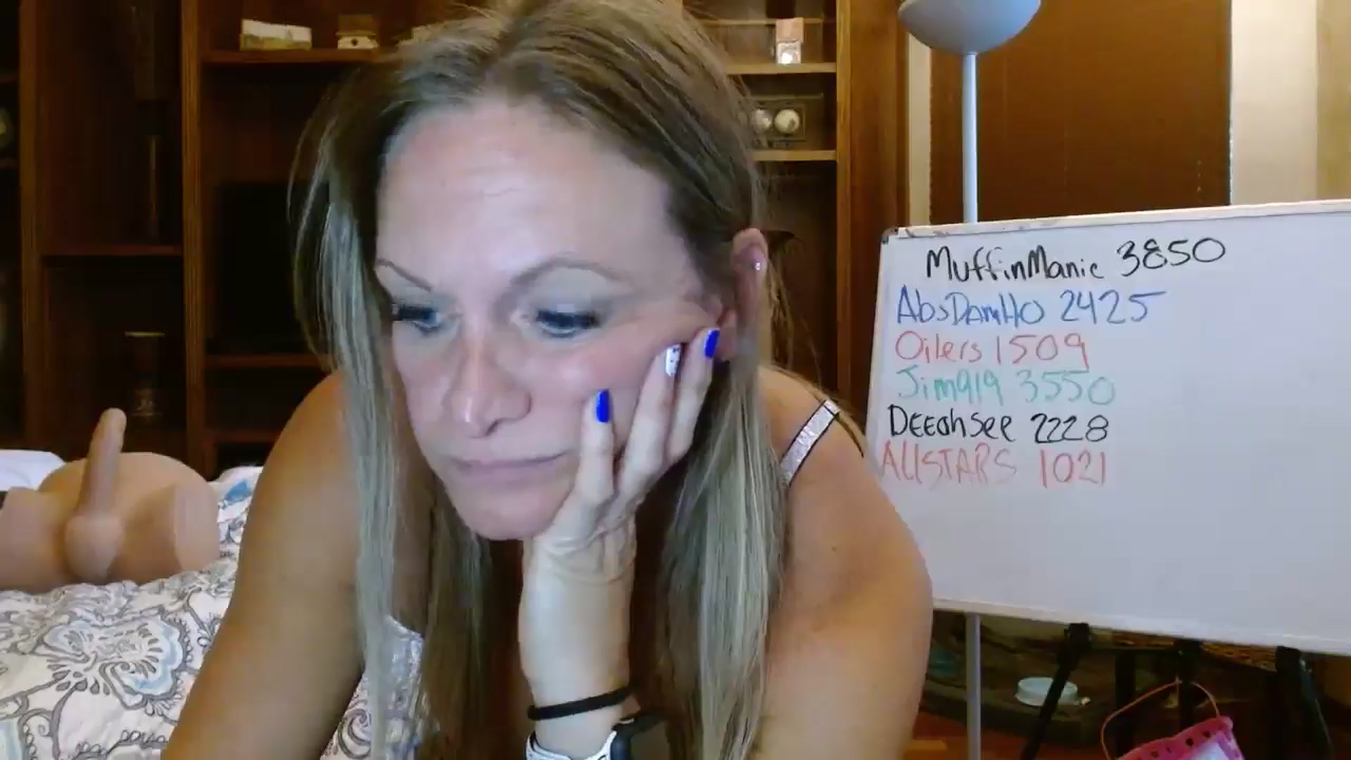 Gallery image thumbnail from Autumn_Blonde's myfreecams stream on, 10/04/2025, 13:20 image 8 of 20