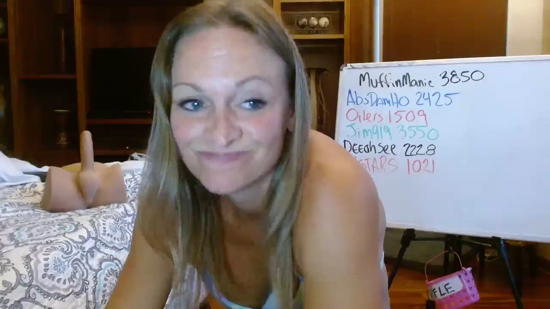 Gallery image thumbnail from Autumn_Blonde's myfreecams stream on, 10/08/2025, 13:48 image 4 of 20