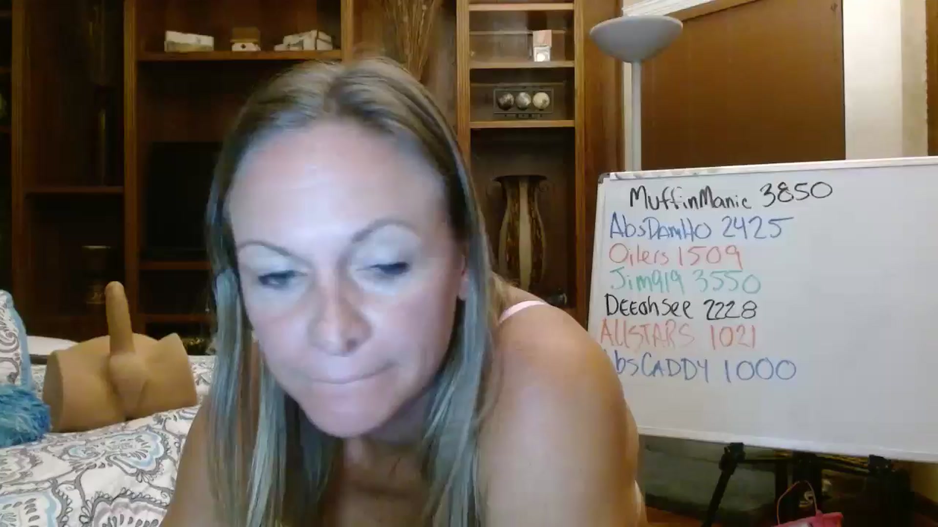 Gallery image thumbnail from Autumn_Blonde's myfreecams stream on, 10/12/2025, 12:21 image 14 of 20