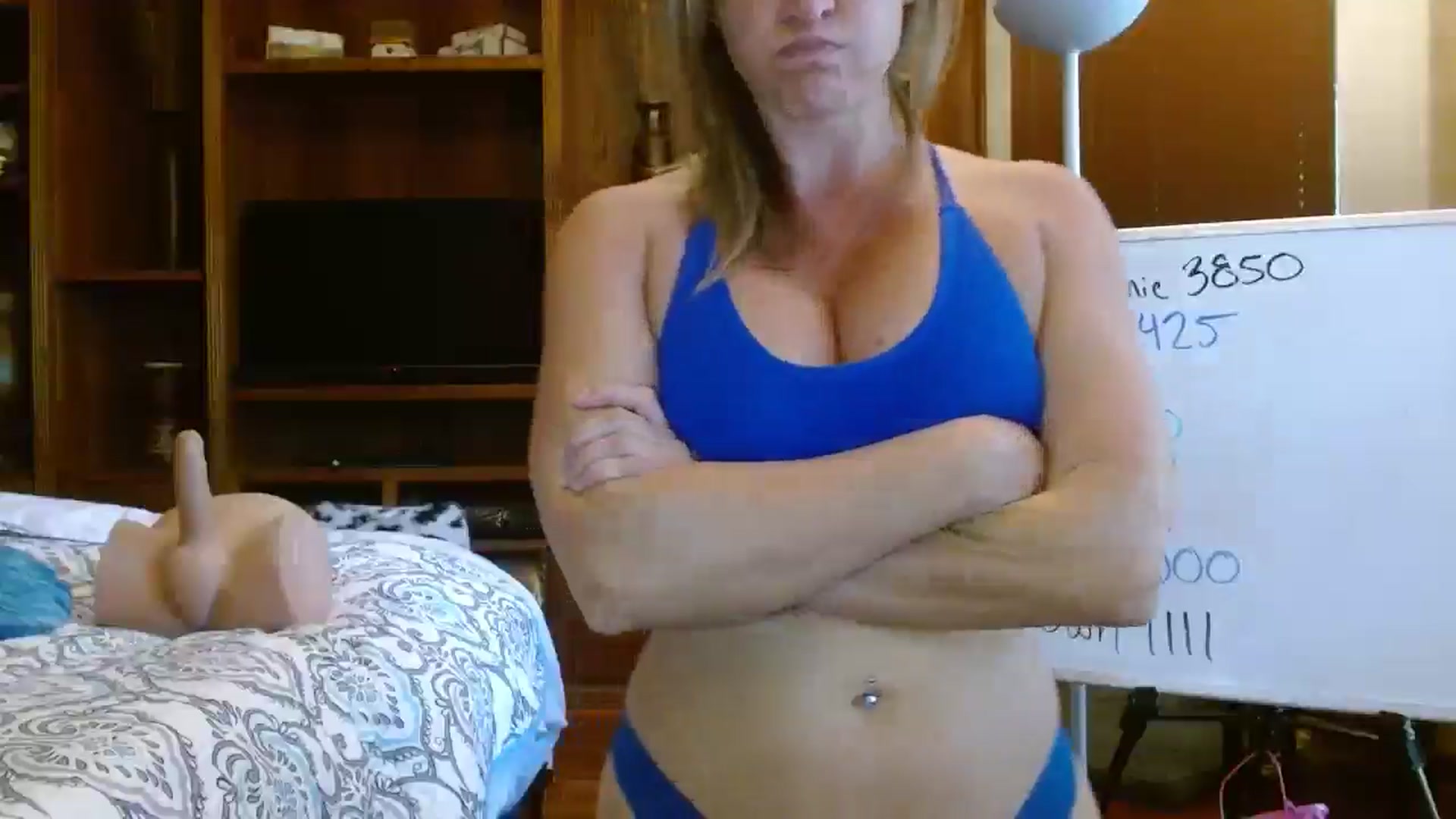 Gallery image thumbnail from Autumn_Blonde's myfreecams stream on, 10/13/2025, 14:31 image 15 of 20