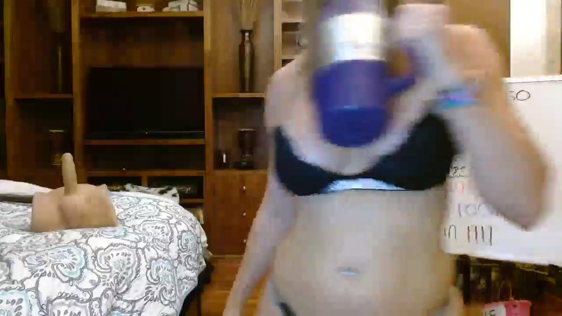 Gallery image thumbnail from Autumn_Blonde's myfreecams stream on, 10/14/2025, 11:30 image 12 of 20