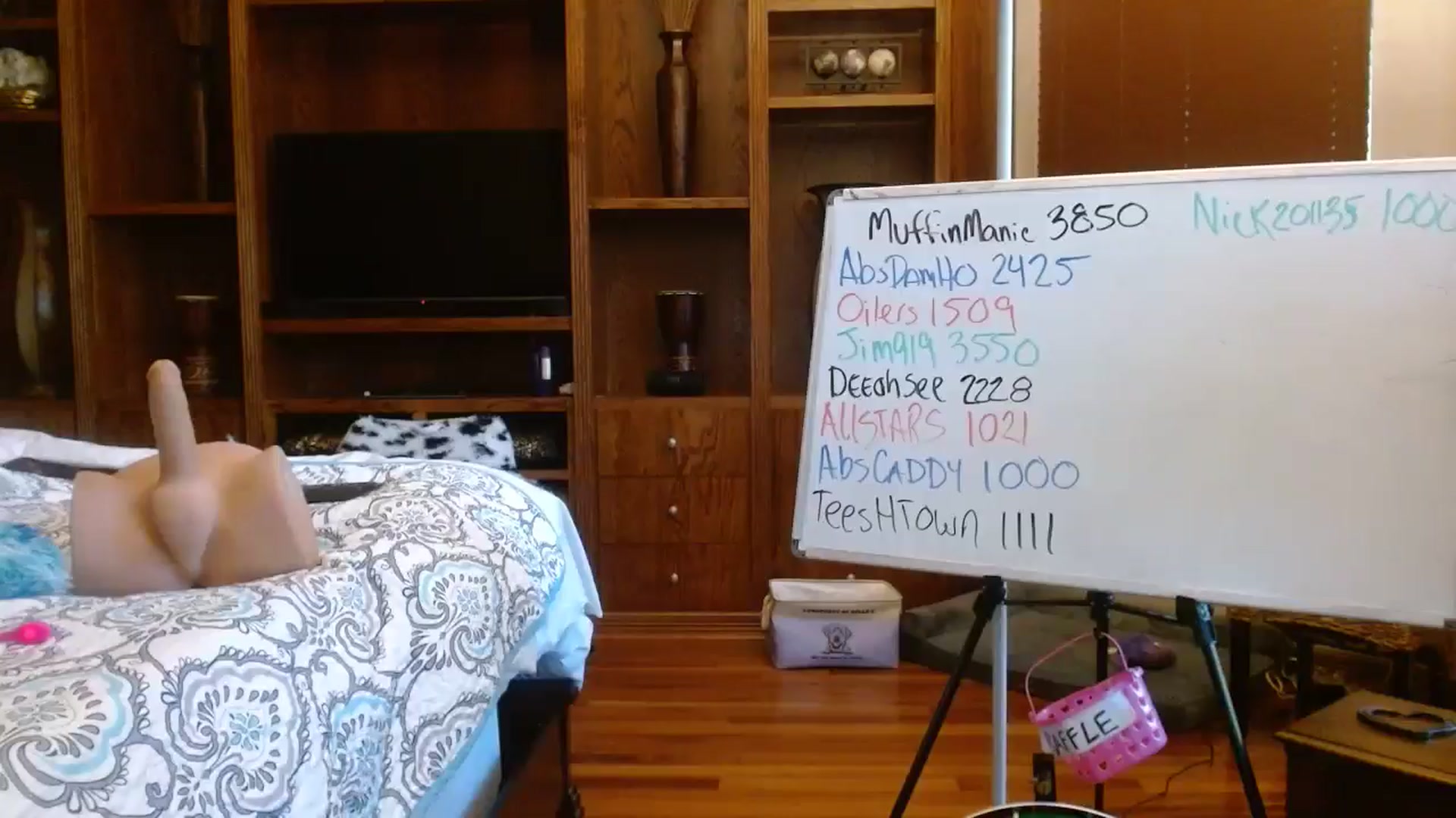 Gallery image thumbnail from Autumn_Blonde's myfreecams stream on, 10/23/2025, 14:28 image 8 of 20