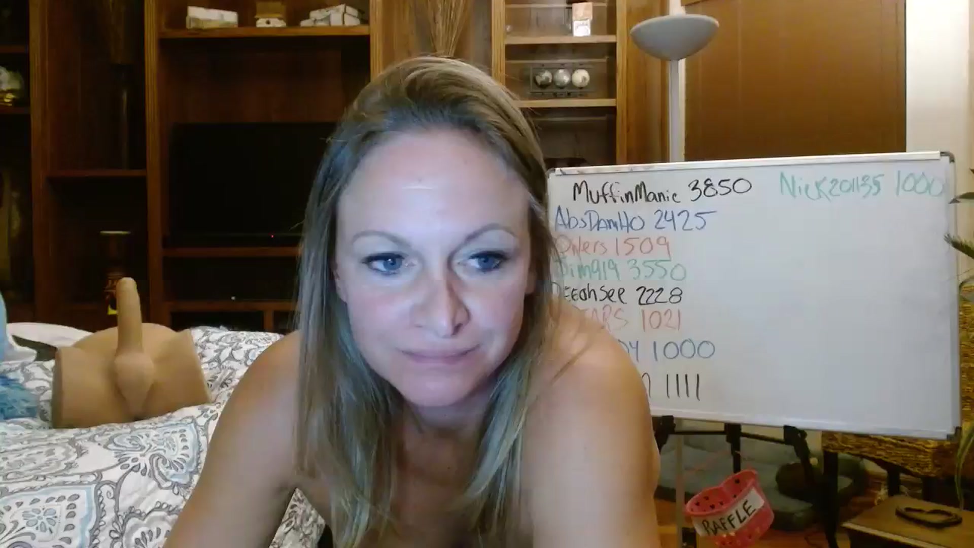 Gallery image thumbnail from Autumn_Blonde's myfreecams stream on, 10/27/2025, 12:05 image 1 of 20