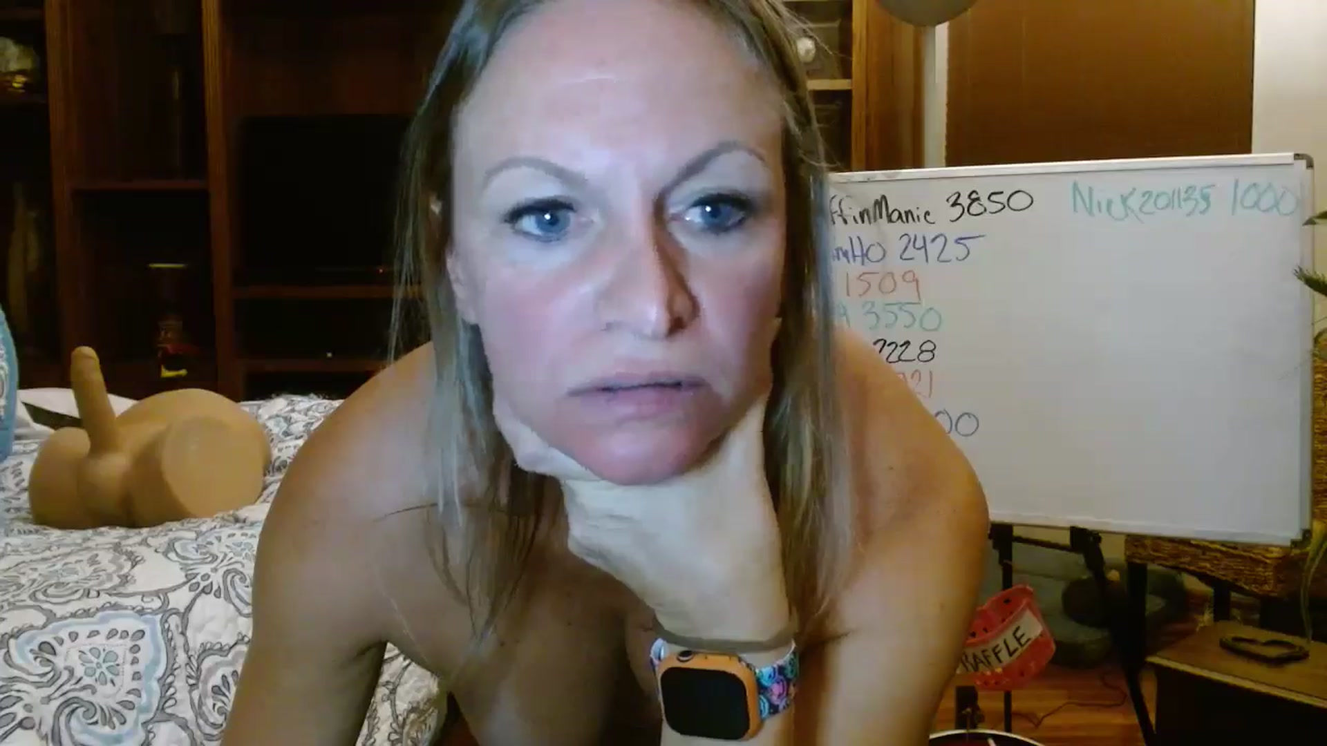 Gallery image thumbnail from Autumn_Blonde's myfreecams stream on, 10/27/2025, 12:05 image 13 of 20