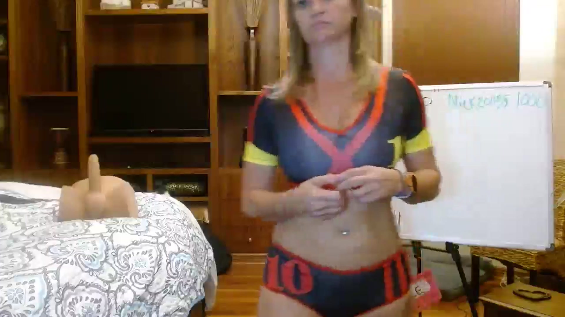 Gallery image thumbnail from Autumn_Blonde's myfreecams stream on, 10/29/2025, 12:29 image 7 of 20